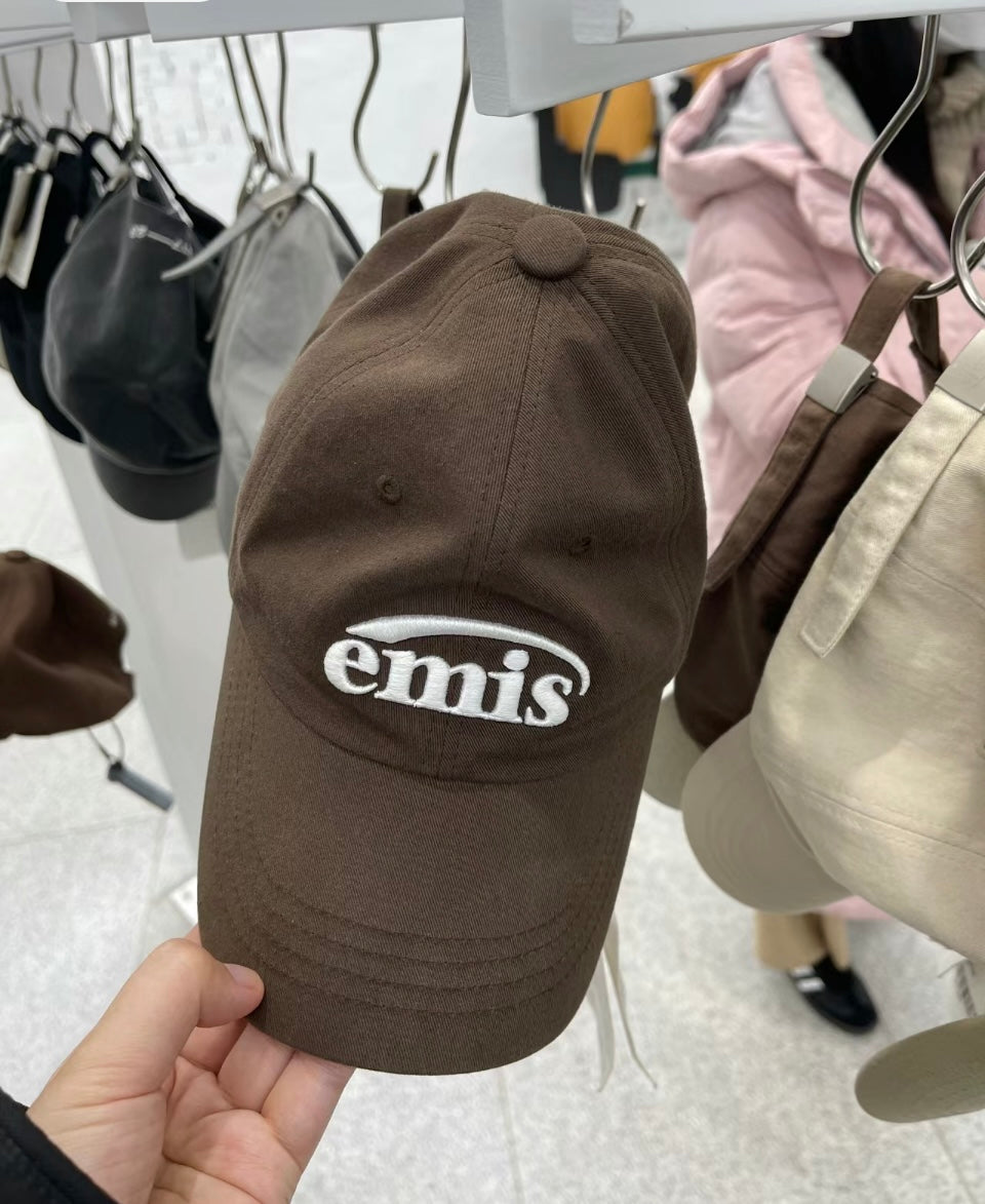 韩国 emis 字母刺绣 棒球帽 棕色