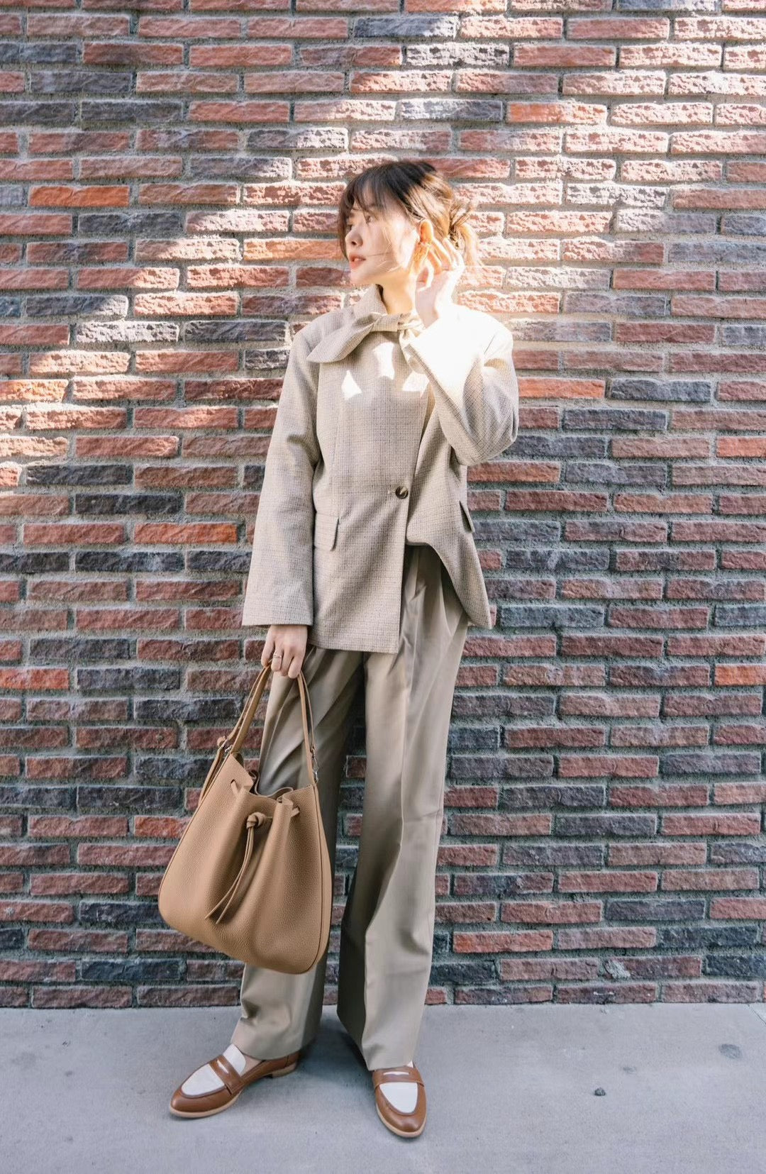 日本小众设计 vasic 牛皮 Oud Mini 新款 单肩斜挎手提包