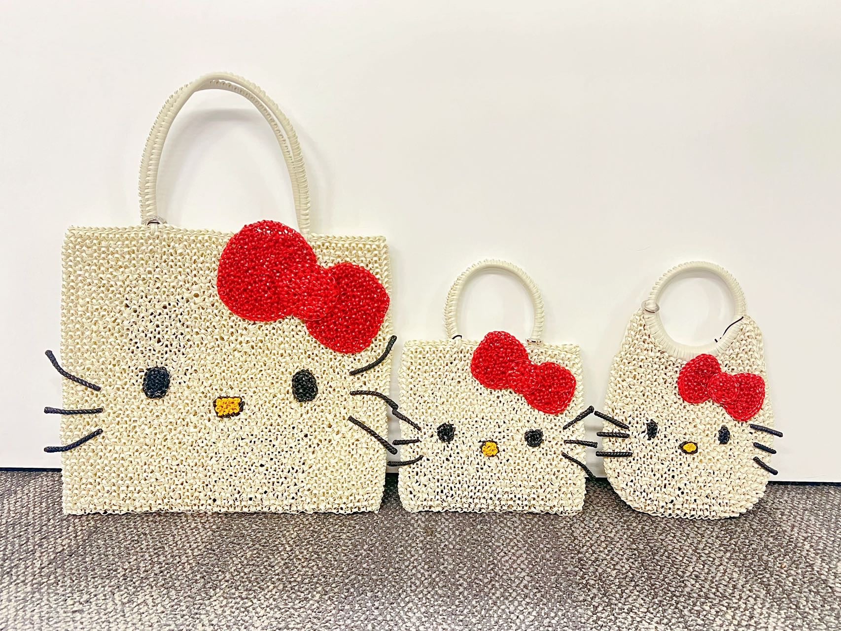 日本ANTEPRIMA编织包 hello Kitty 大号