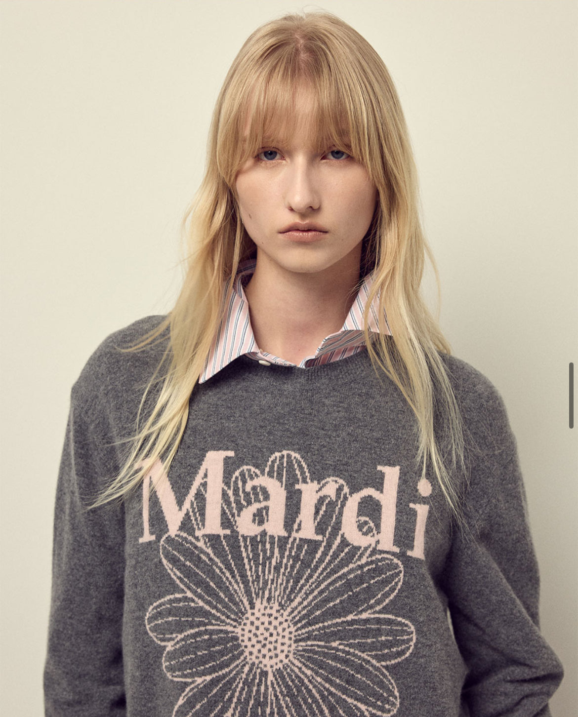 韩国 Mardi Mercredi 小雏菊圆领毛衣 灰色粉雏菊 均码