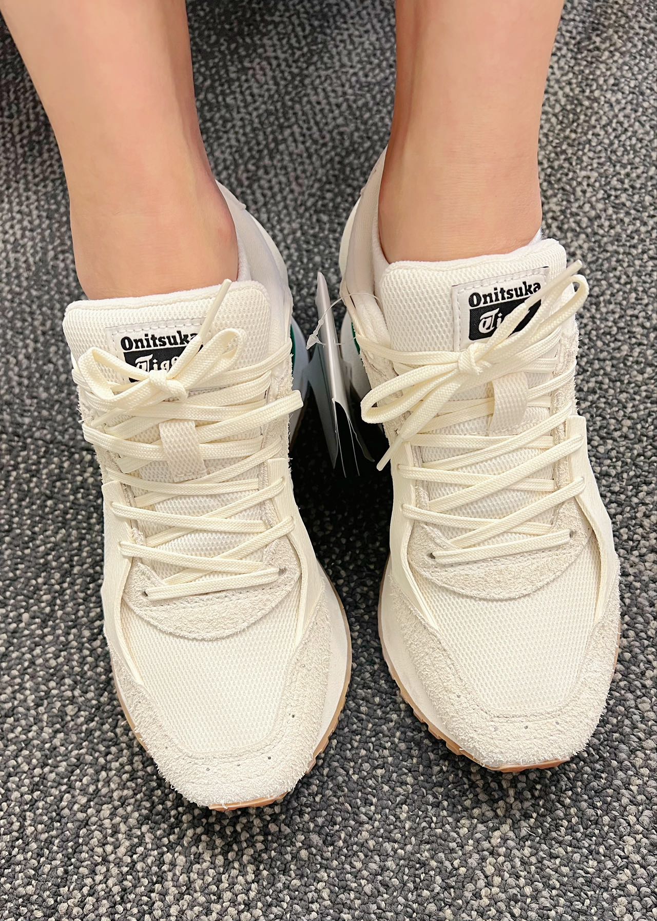 Onitsuka Tiger鬼冢虎 MOAGE CO 舒适系带休闲老爹鞋 厚底增高 米色【材质:织物+牛剖皮革】