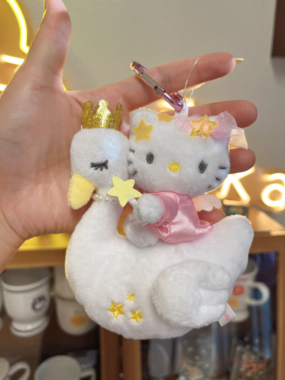 日本 SANRIO 三丽鸥 Hello Kitty凯蒂猫NIC 天鹅/独角兽 爱心扣挂件