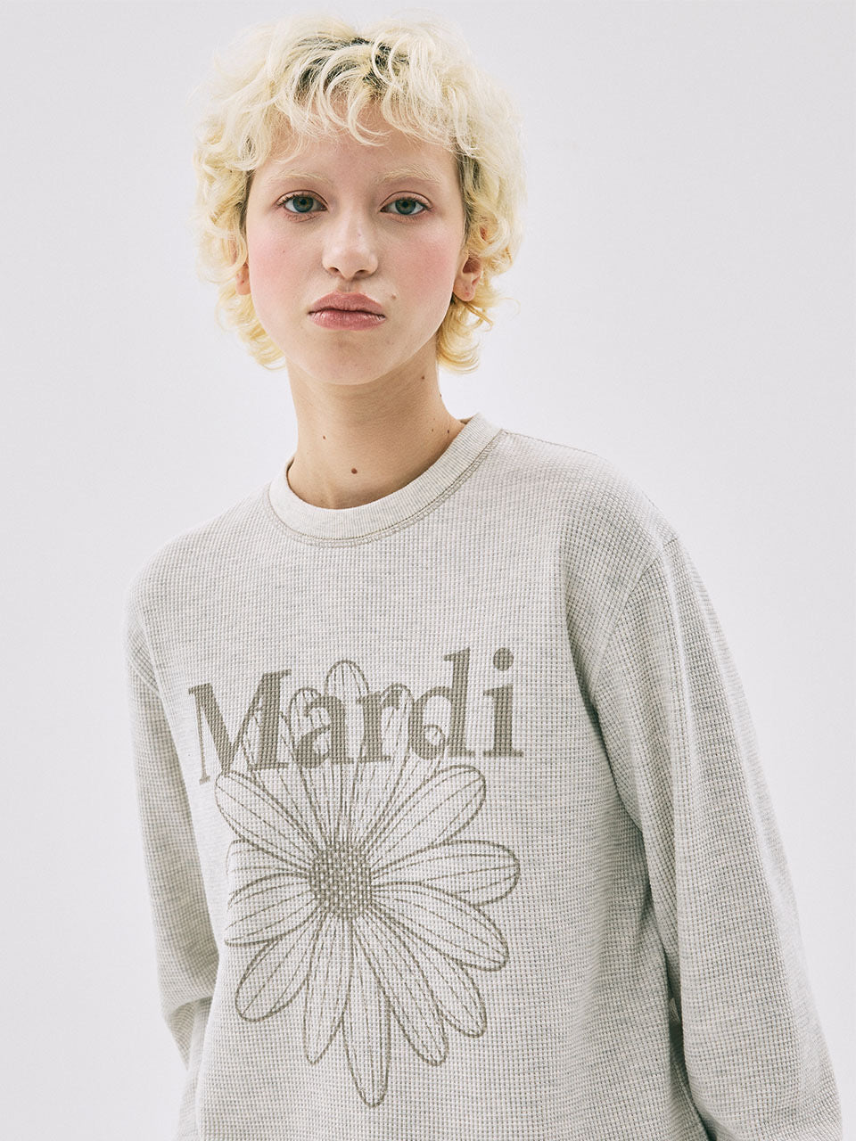 Mardi Mercredi Waffle Sweatshirt FlowerMardi One Size 韩国 华夫格纹雏菊印花卫衣 燕麦色