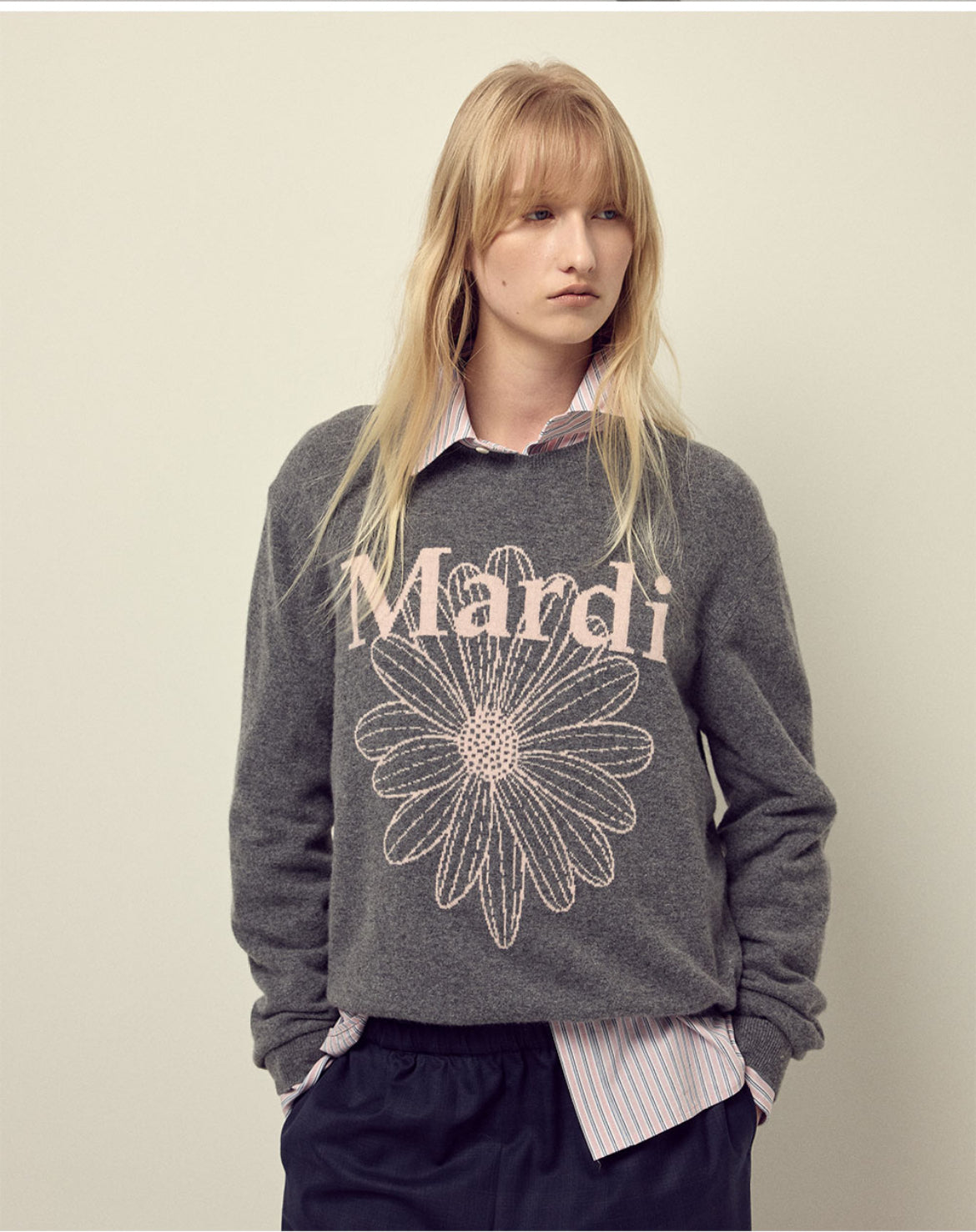 韩国 Mardi Mercredi 小雏菊圆领毛衣 灰色粉雏菊 均码