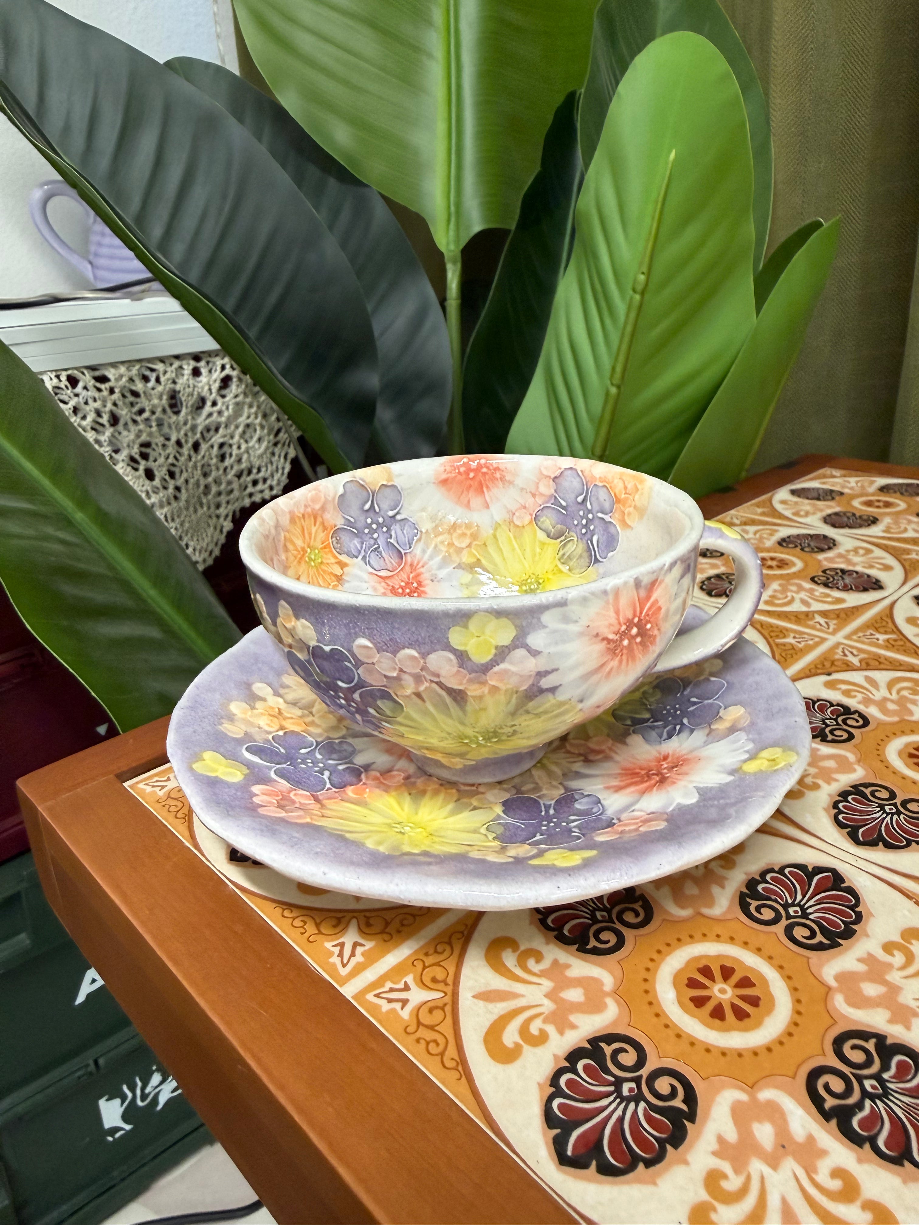 Seto-yaki Kobo Yuzuriha "Murasaki Hana Keshiki" Hand-painted Coffee Cup and Saucer 日本 濑户烧 工房风花“紫花景色”手作彩绘陶瓷咖啡杯碟套装 #50950