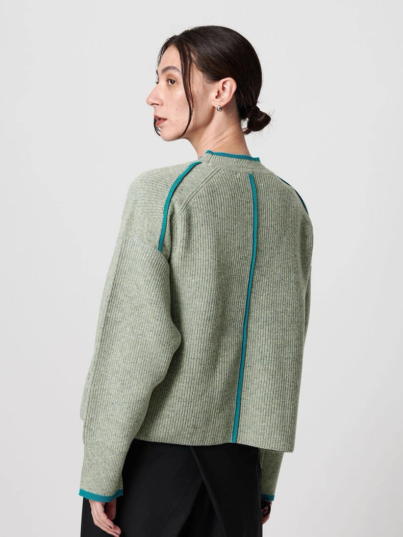 日本 beauty&youth纯羊毛撞色边针织衫 均码