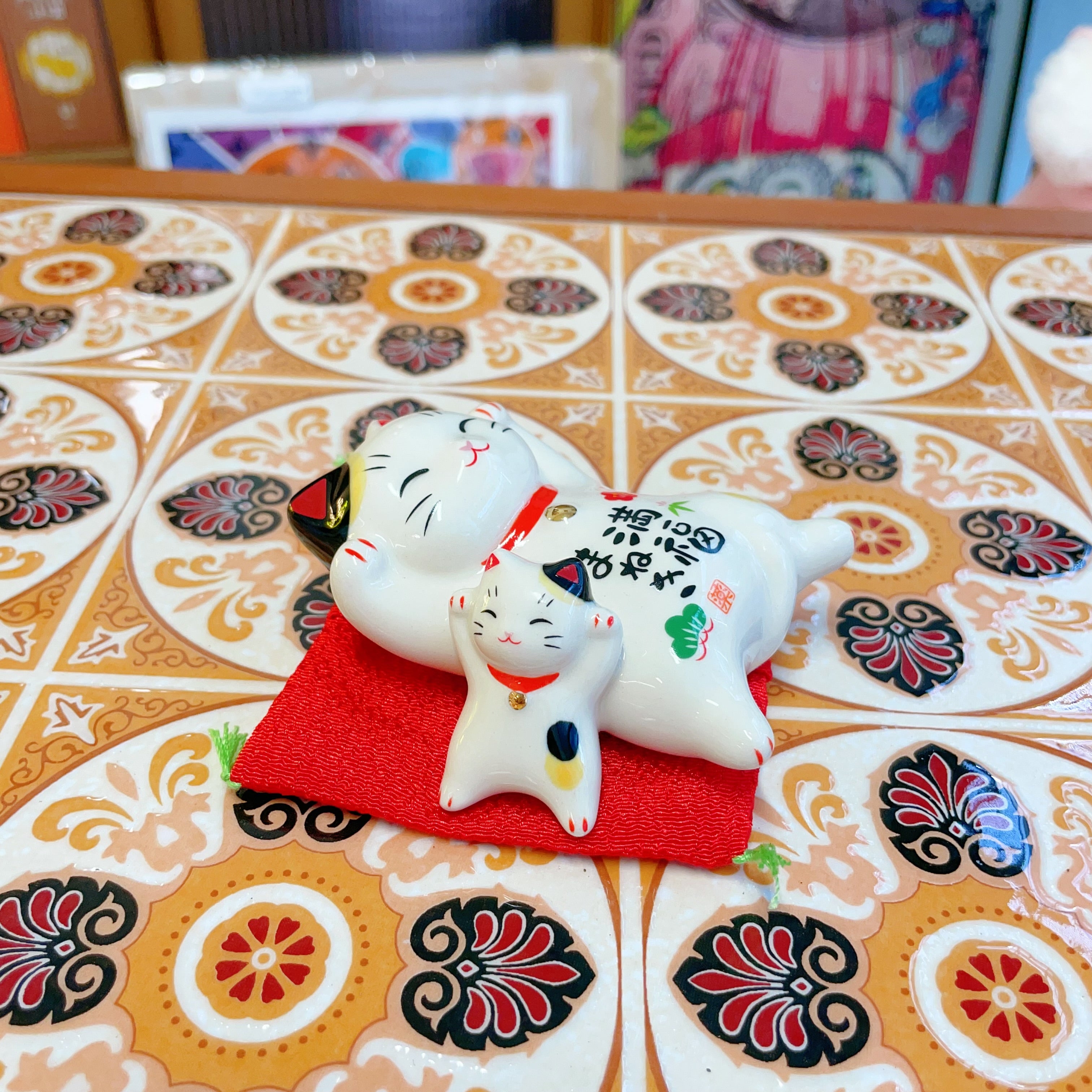 日本 薬師窯 招财猫  彩绘 满福母子招财猫  #7867 约高4cm 宽10cm