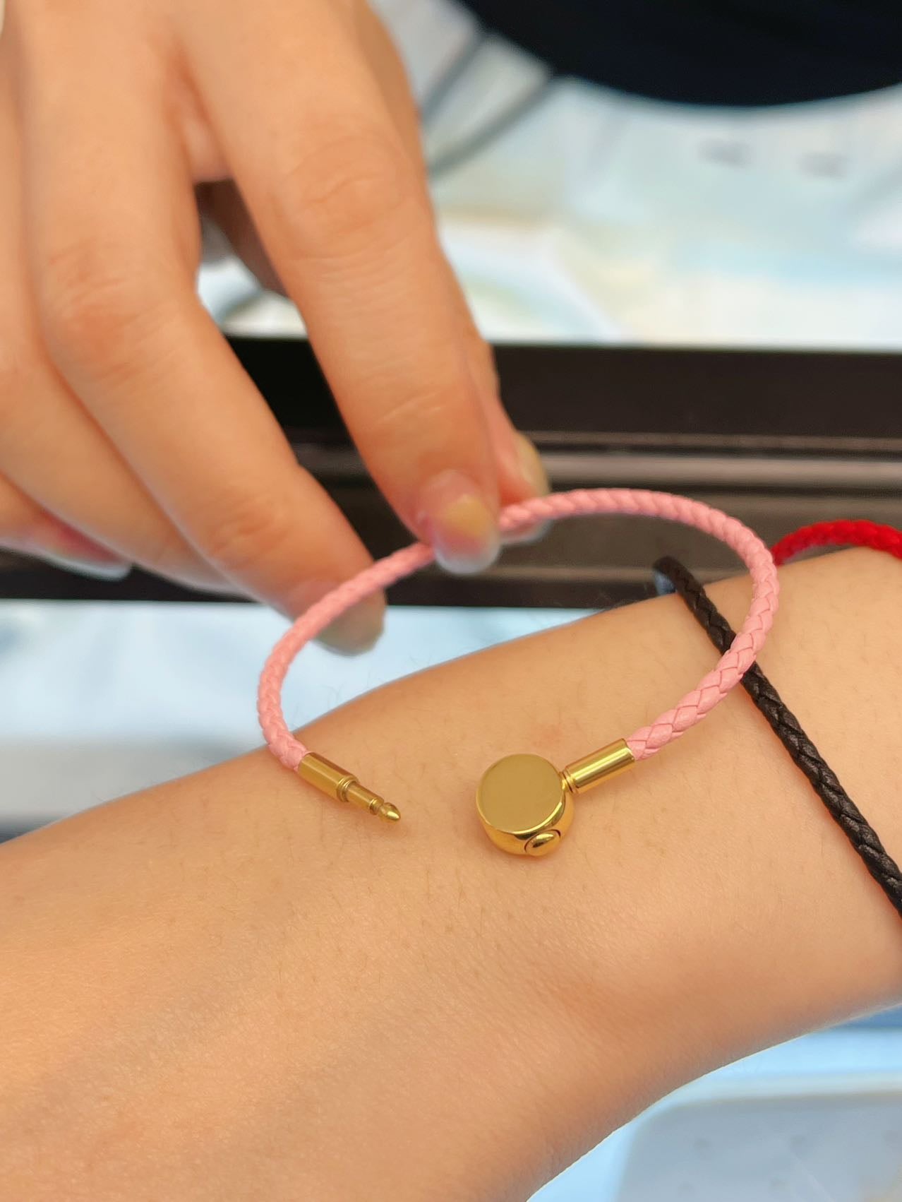 【Riko‘s Fashion accessories】多功能皮绳  2.5mm细牛皮 编织绳 新版 扁扣头