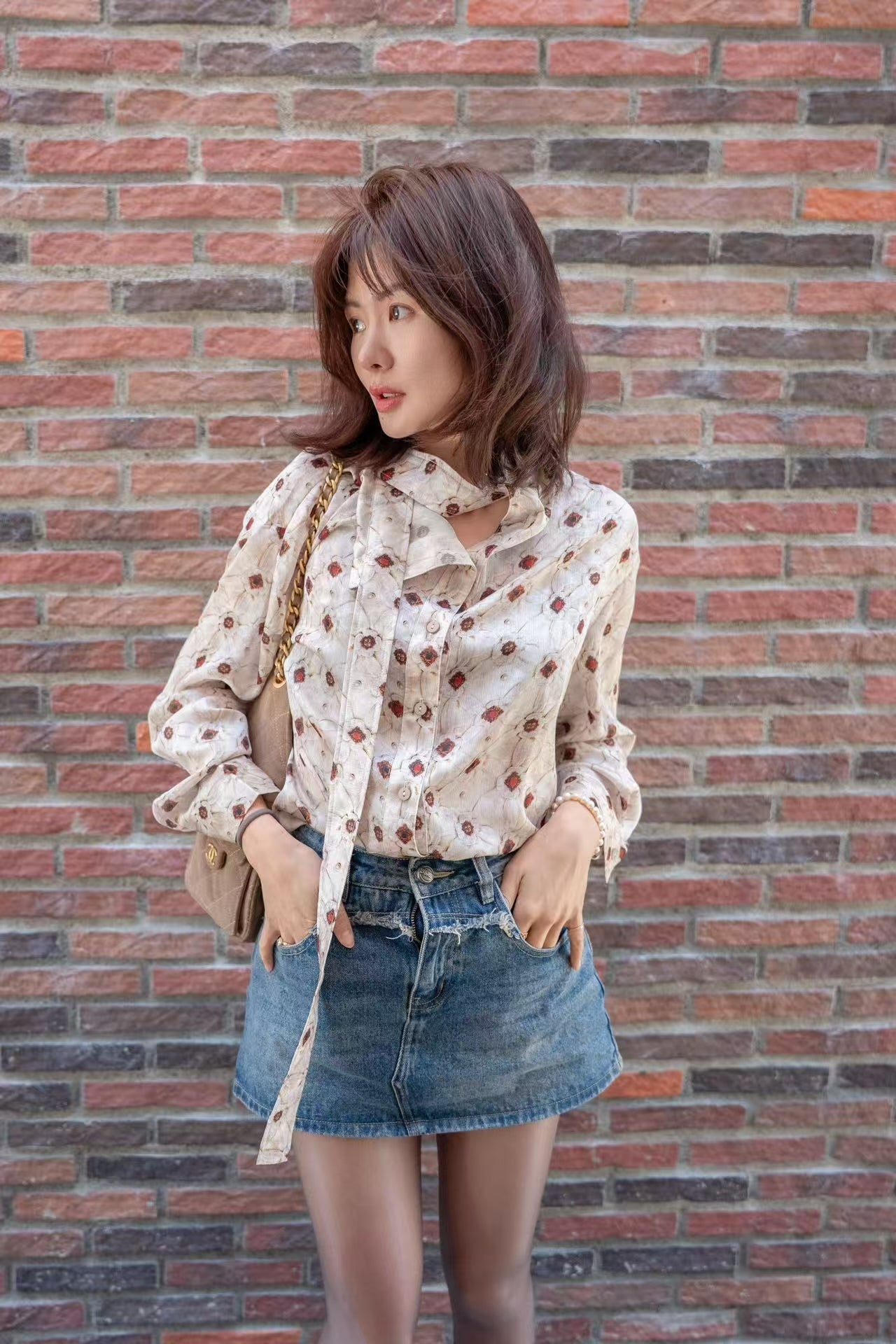 【Riko's collection】设计感领口飘带 红宝石印花衬衫
