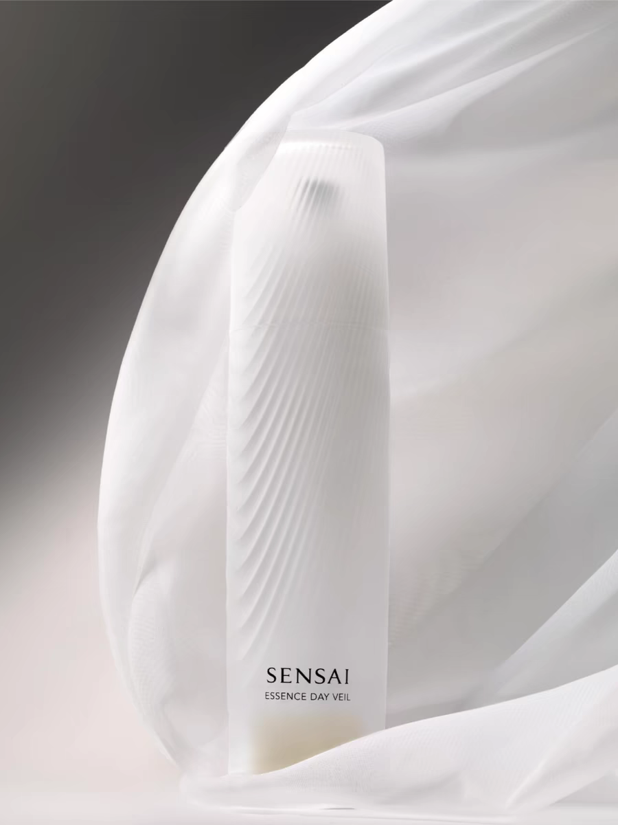 日本SENSAI 丝光溢彩 弹滑养肤保湿防晒美容液（防晒+精华+隔离三合一）40ml spf30