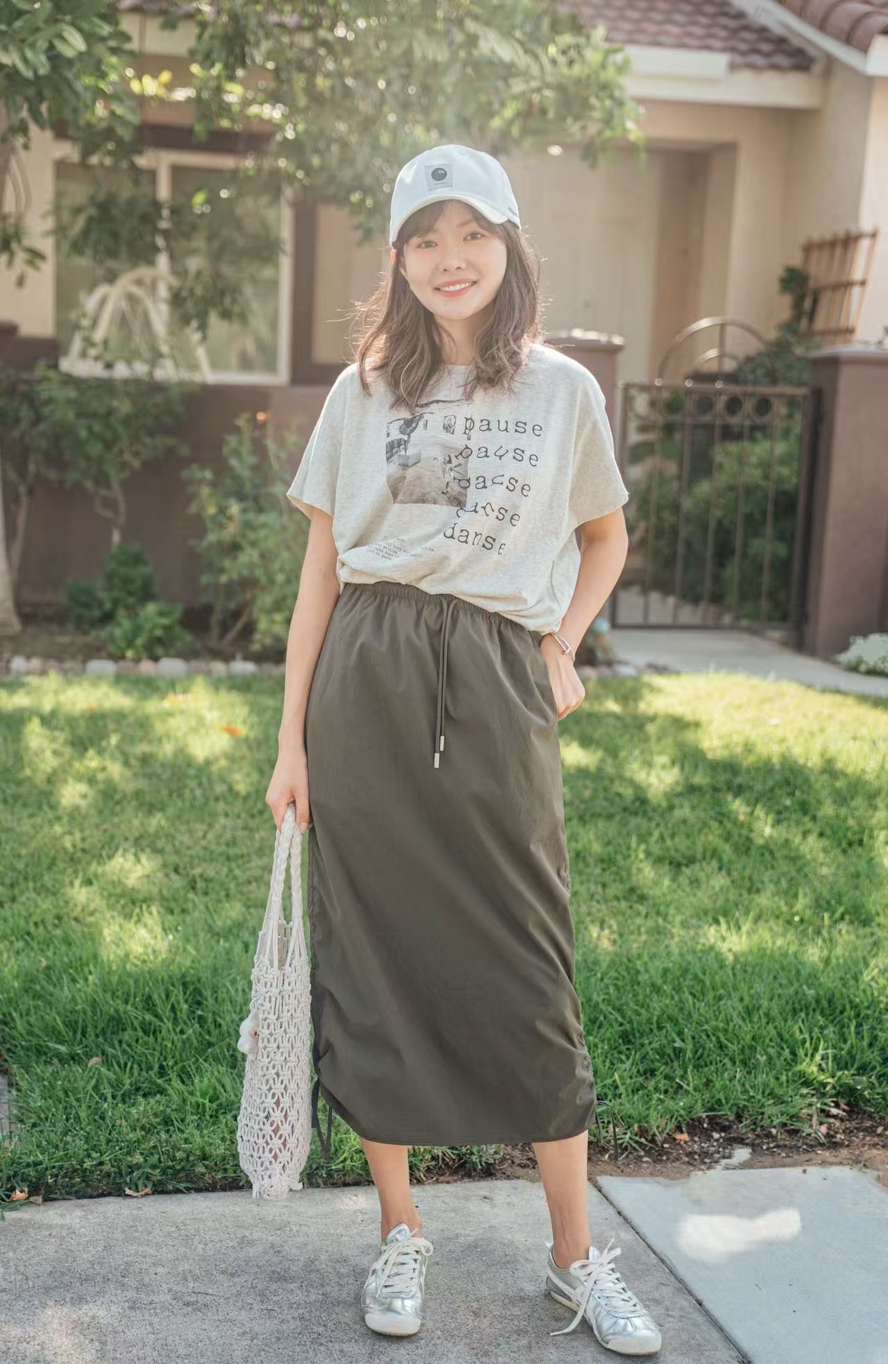 【Riko's collection】黑白印花镂空露背短袖