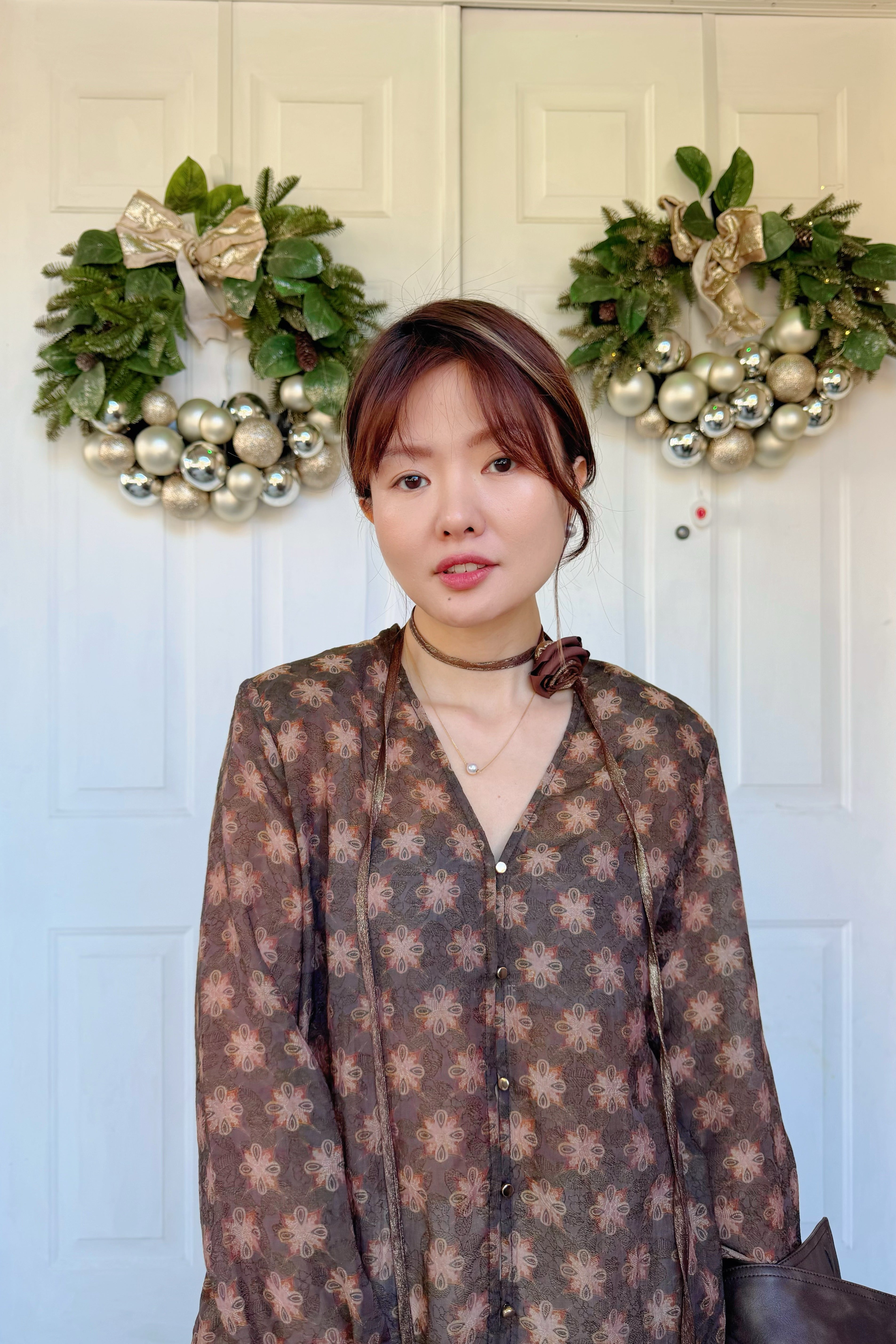 【Riko's collection】老钱风 复古铜氨天丝V领花朵系绳衬衫