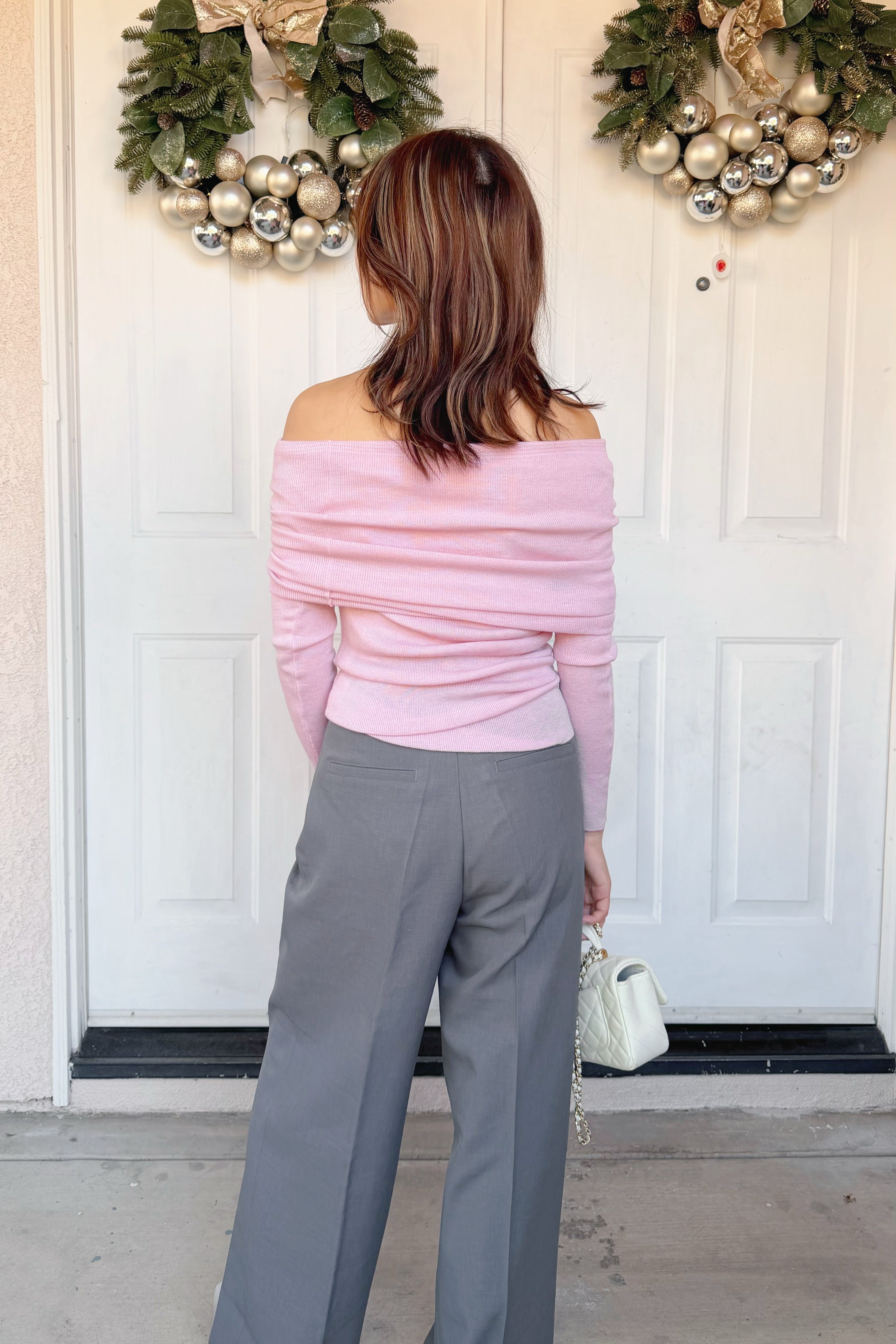 【Riko's collection】法式一字领露肩长袖毛衣樱花粉色