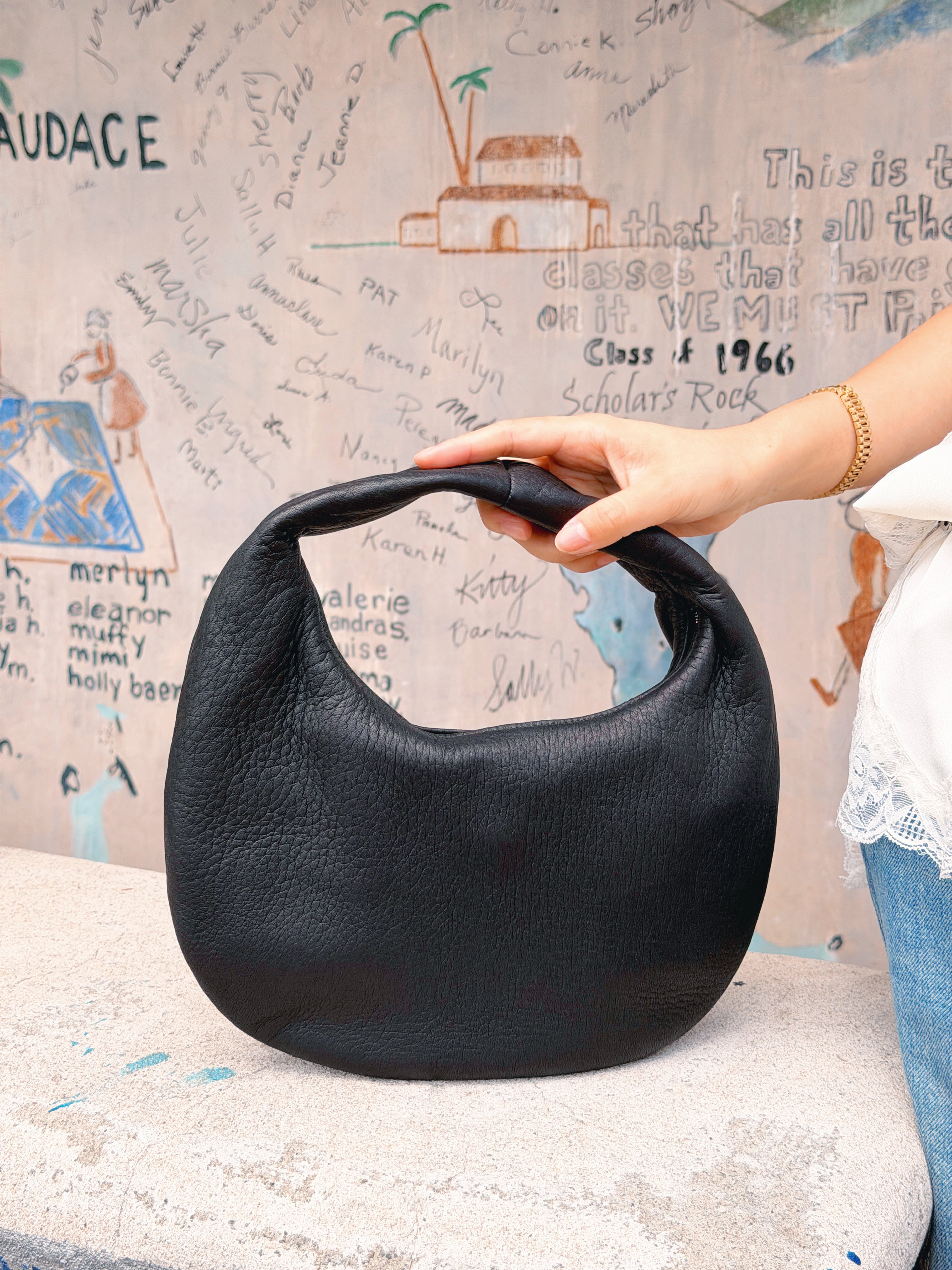 Designer Brand Aeta Deerskin Shoulder Bag 日本 Aeta 日本新晋小众设计师品牌 手拎月牙包 鹿皮 黑色