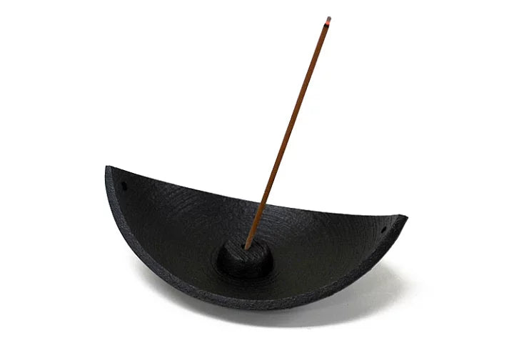 日本 铸心工房 铸铁香皿 S 日本制 笹舟 尺寸：110x60x35mm #79813