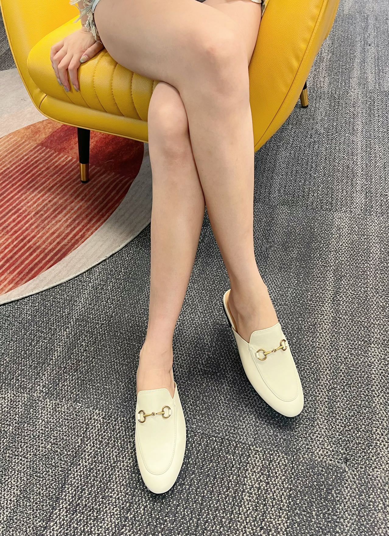 【Riko's collection】小牛皮半拖鞋 尺码35～40（没有半码）