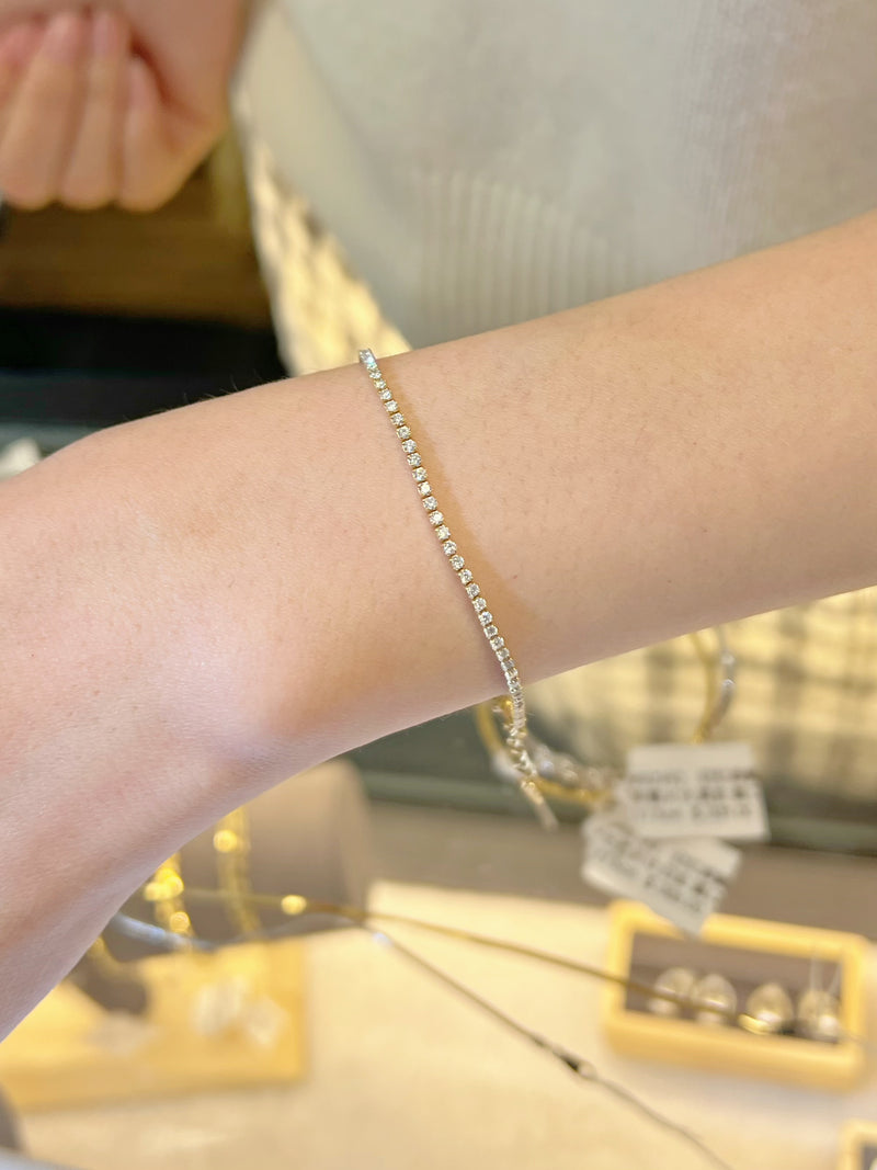 #RZ976，网球手链 D：1.04ct，105p，Gold wt：4.97g，14cm+3cm