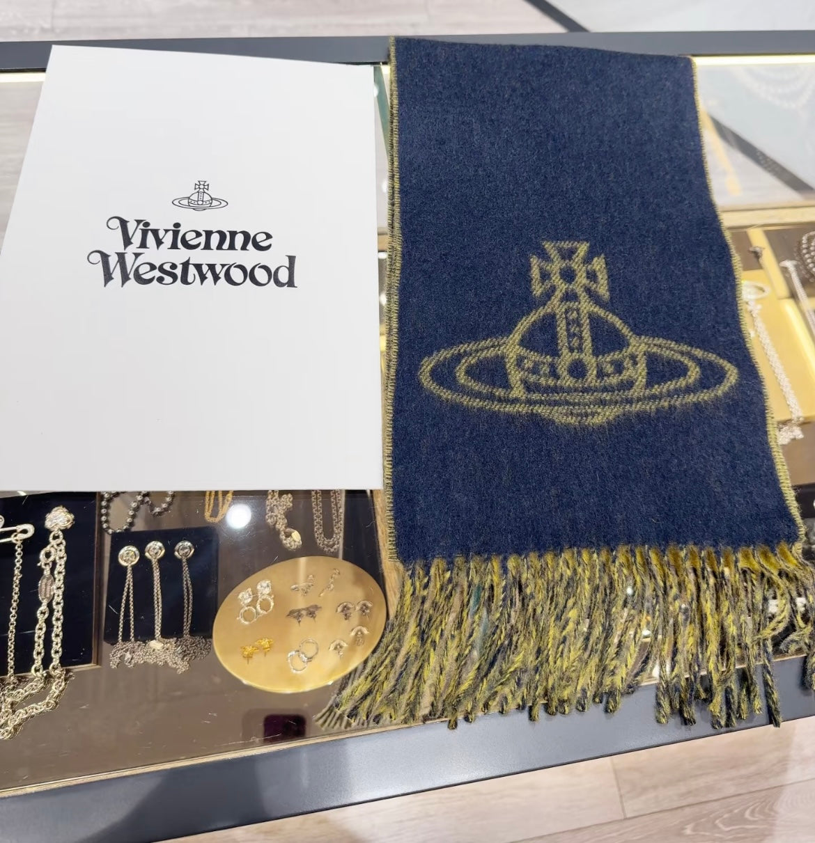 日本Vivienne Westwood西太后 双面羊绒围巾 165*25