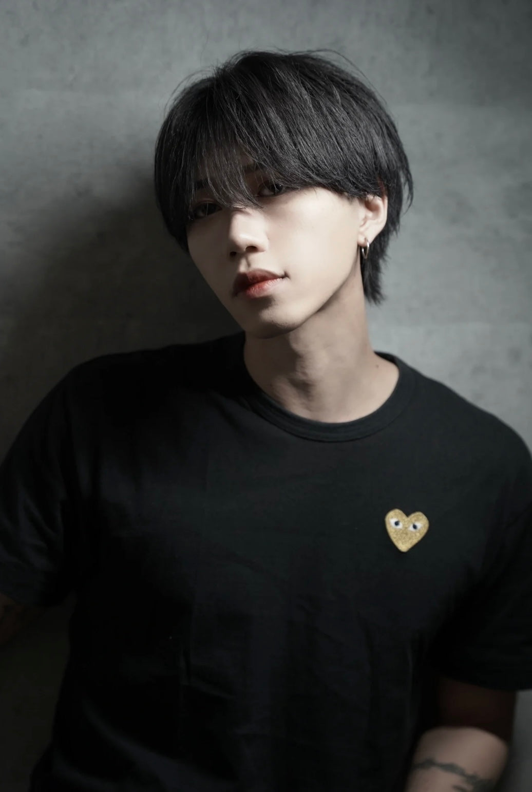 COMME des GARÇONS 川久保玲  T恤 黑色 金心（尺码偏小，洗后也会缩水尽量买大哦）