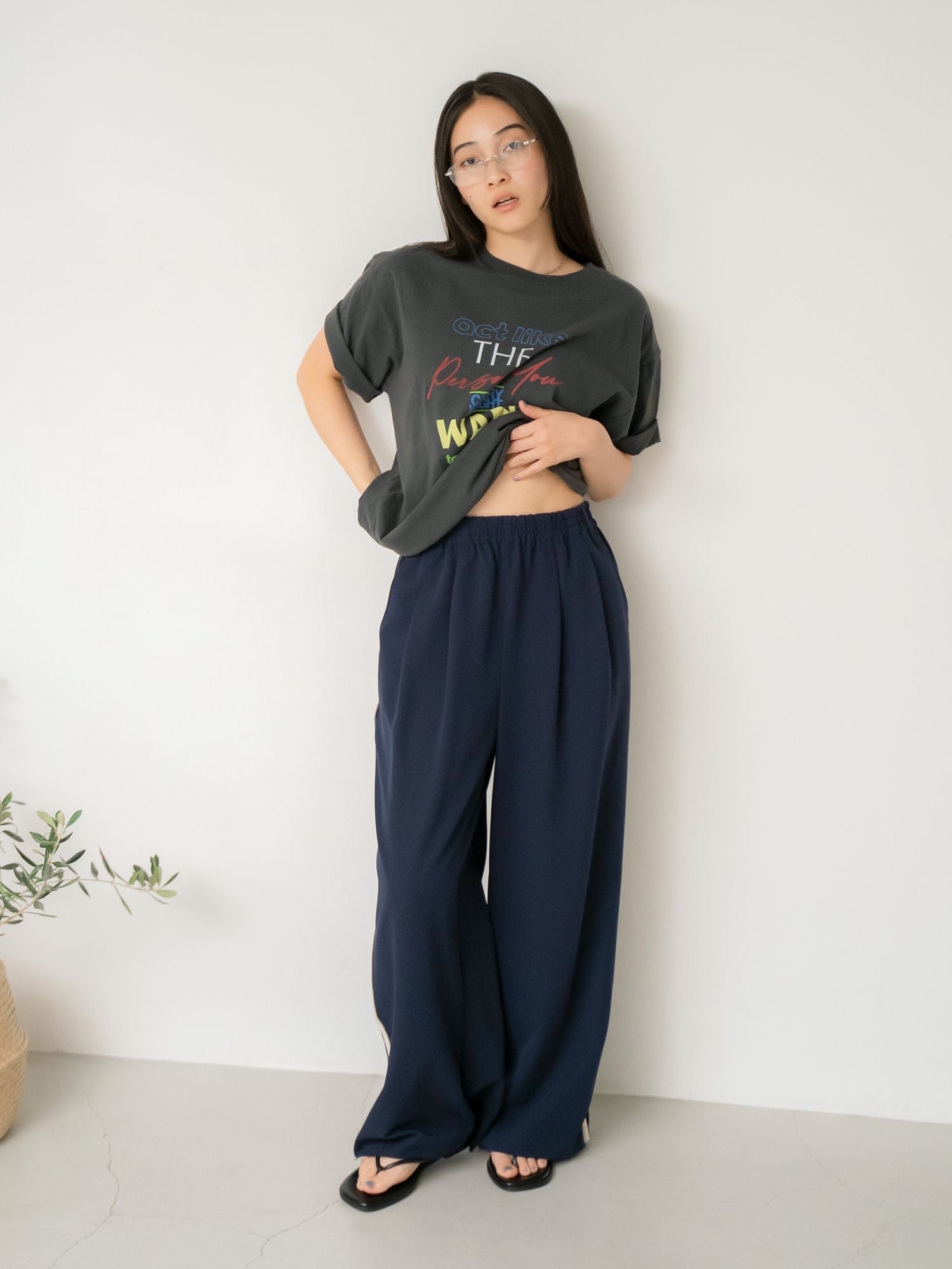日本ungrid七月新品 侧边竖条休闲裤子