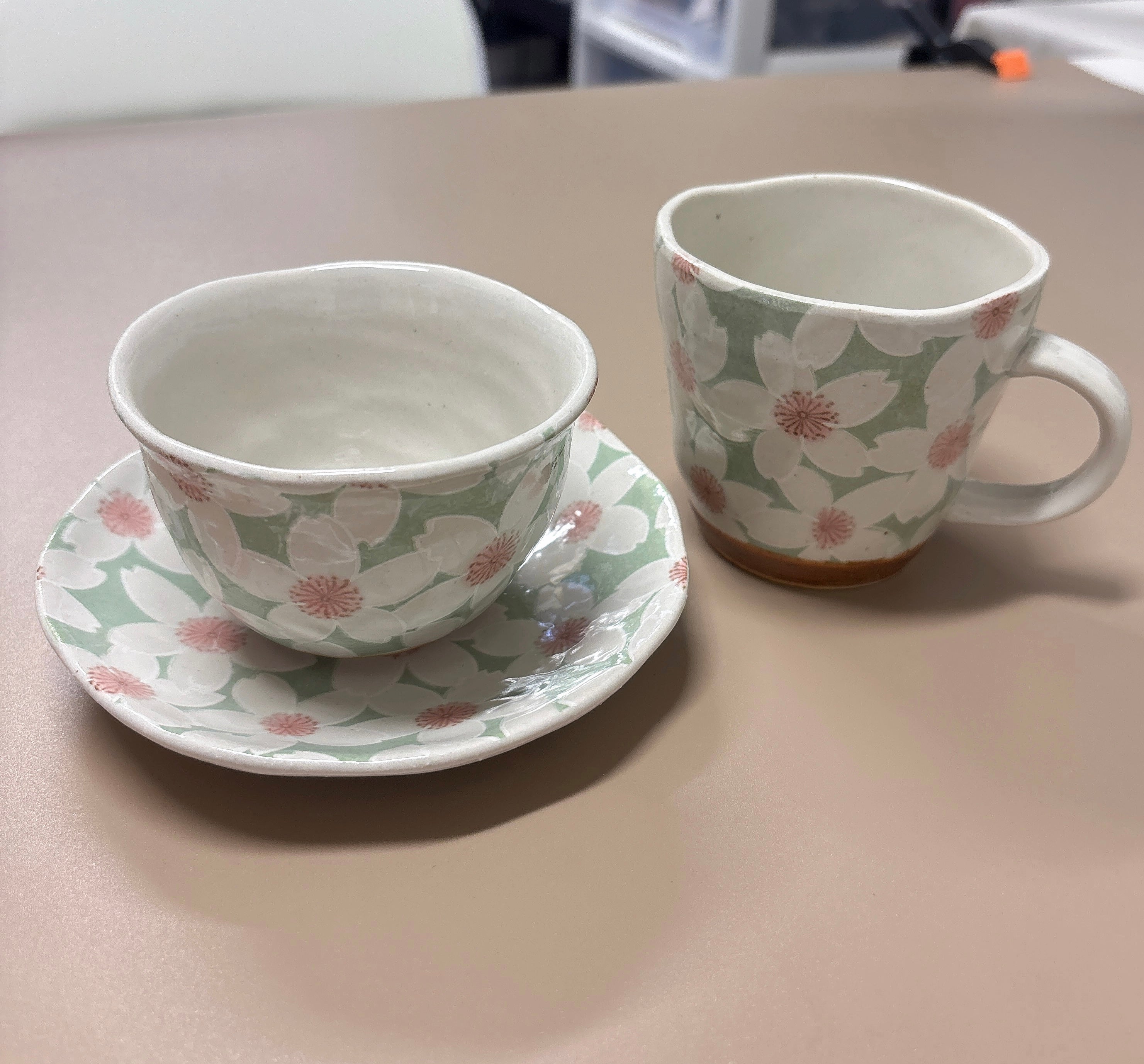 日本 濑户烧繁花手绘 手作釉下彩绘陶瓷花卉 茶杯碟子咖啡杯三件套50239