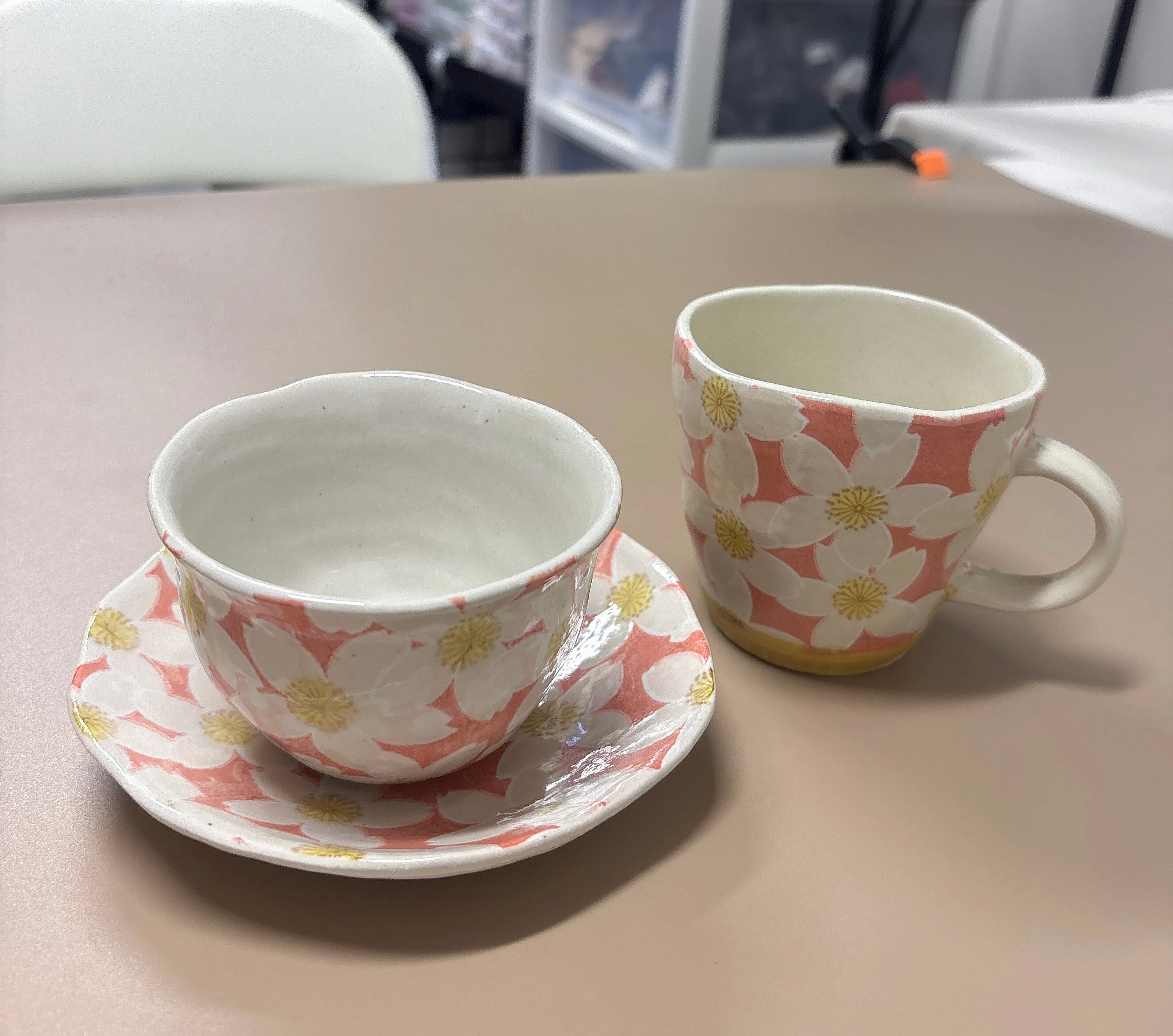 日本 濑户烧繁花手绘 手作釉下彩绘陶瓷花卉 茶杯碟子咖啡杯三件套50238