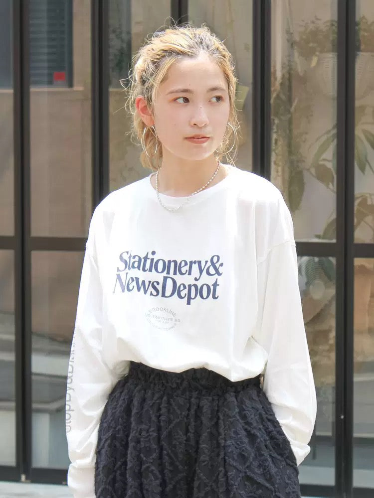 日本 Ungrid彩色徽标圆领字母 长袖T恤  均码