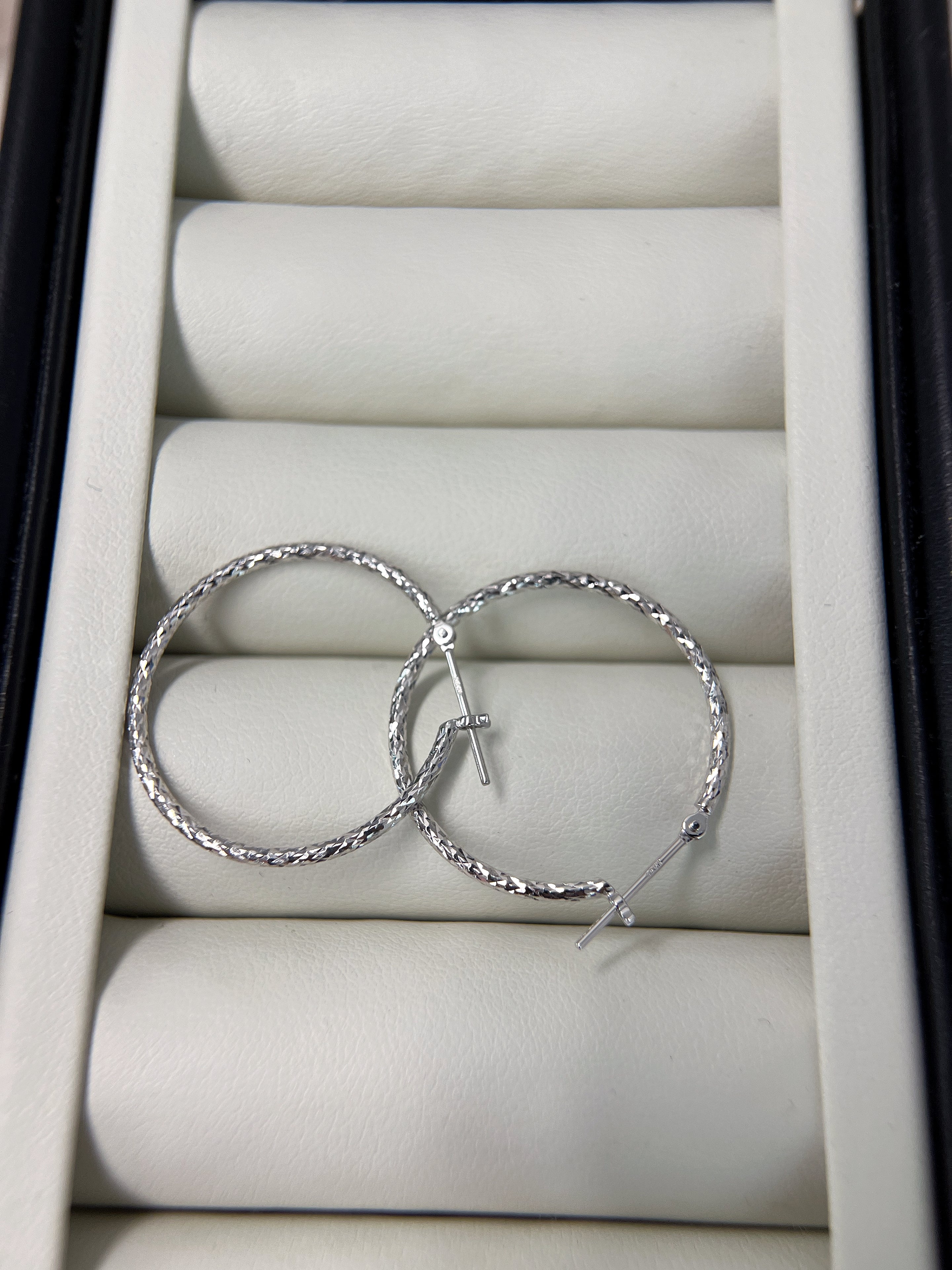 25mm Hoop Earrings