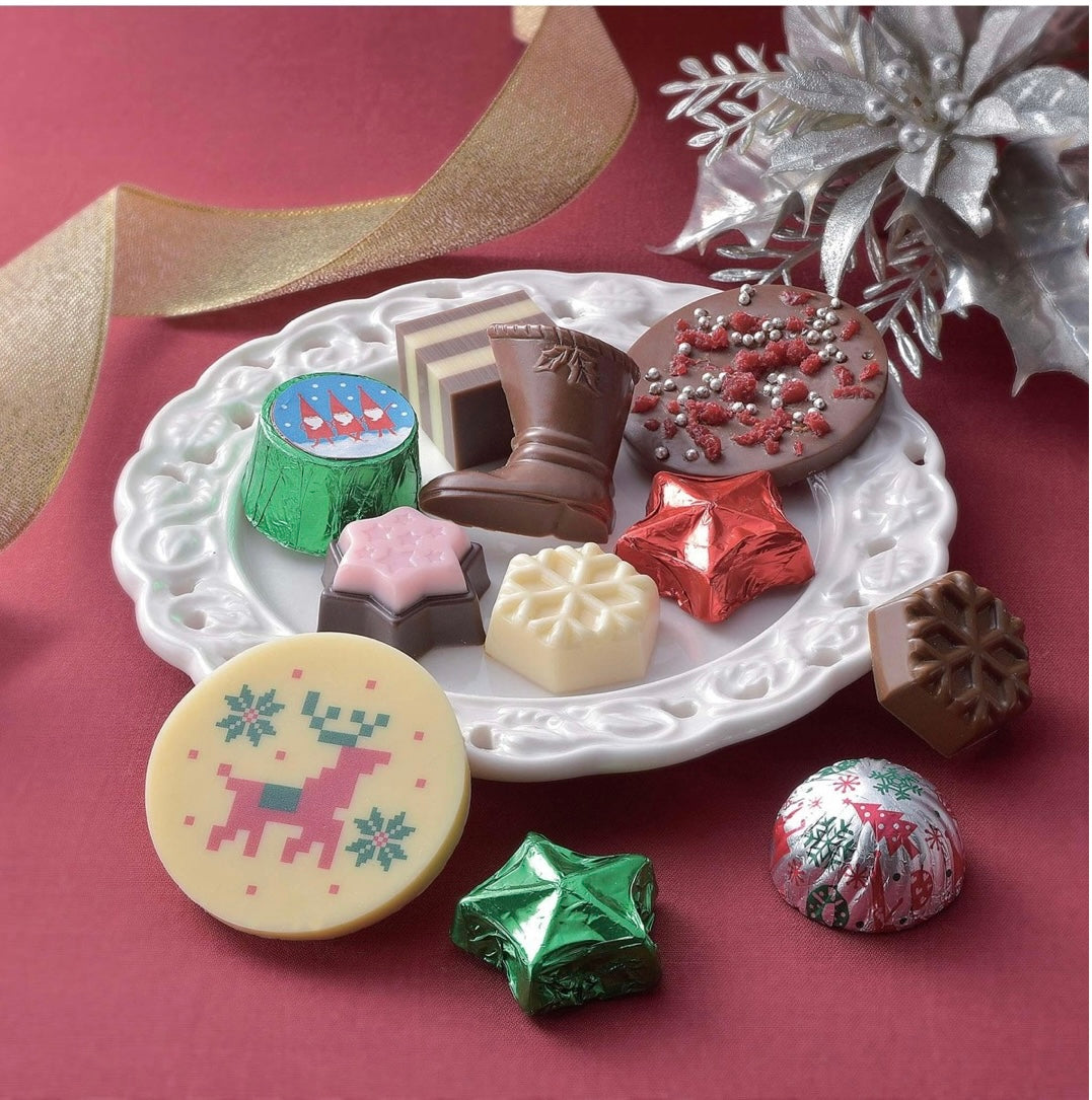 日本  Goncharoff圣诞节缤纷巧克力 11粒装 （赏味期限05/31/26Y）