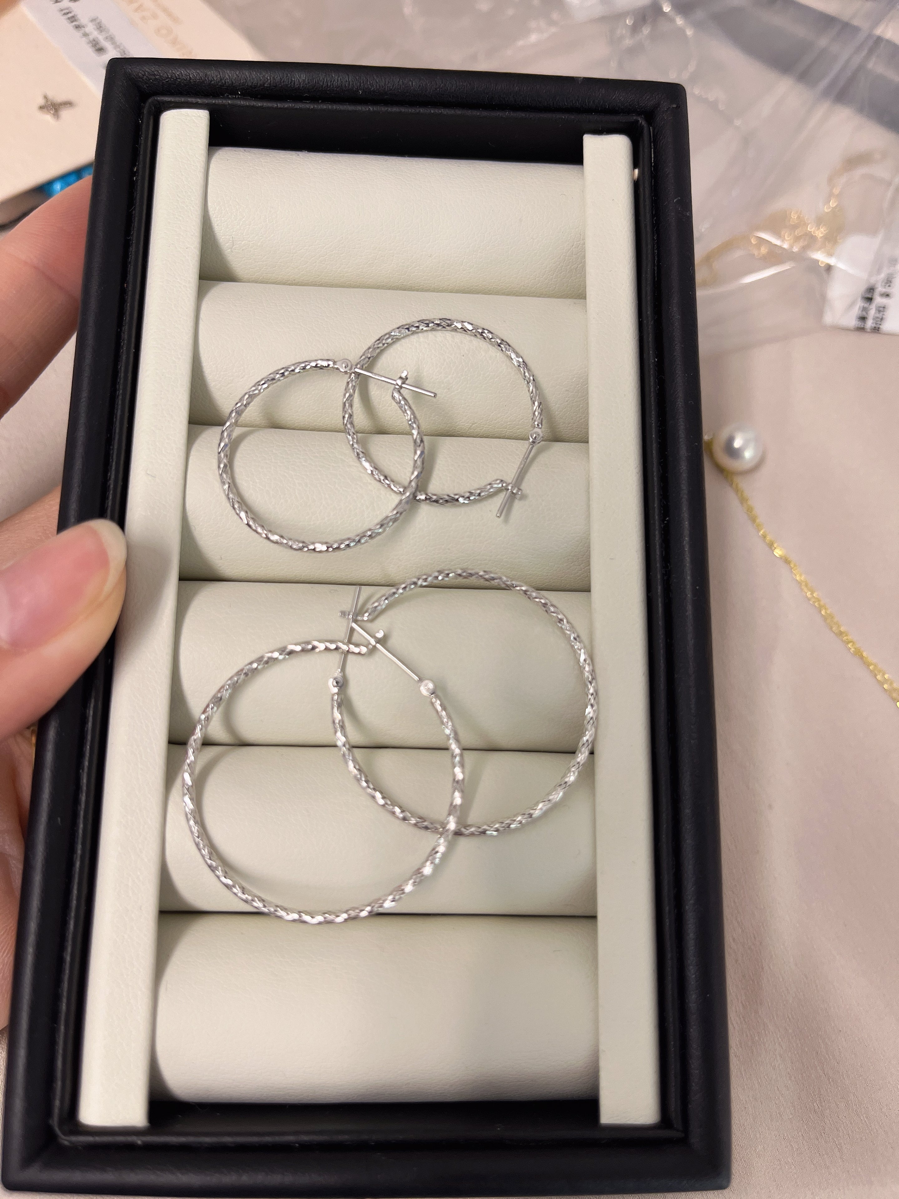 25mm Hoop Earrings