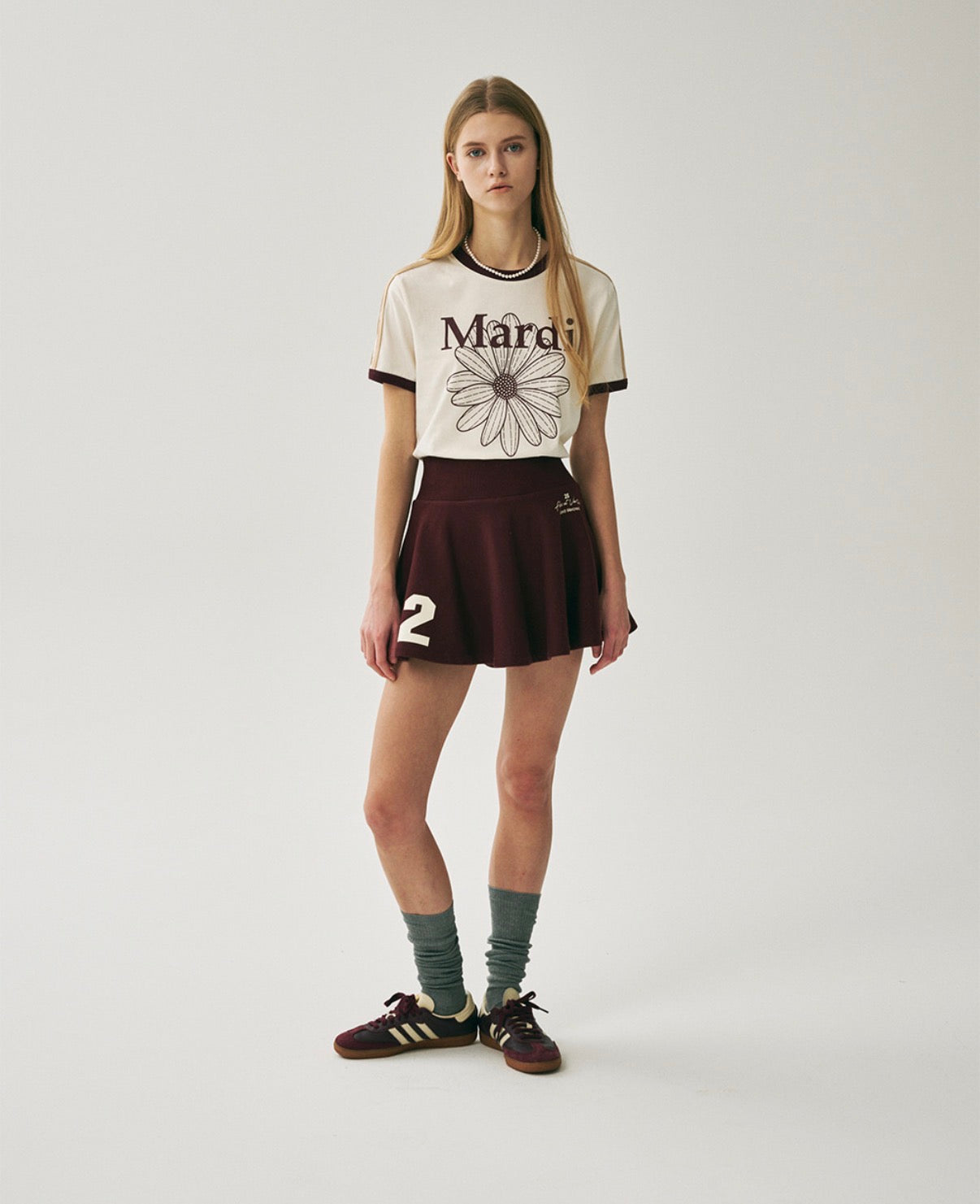 Mardi Mercredi Slim Ringer Tshirt FlowerMardi Cream Burgundy One Size 韩国 修身纯棉雏菊印花短袖T恤 奶油酒红 均码