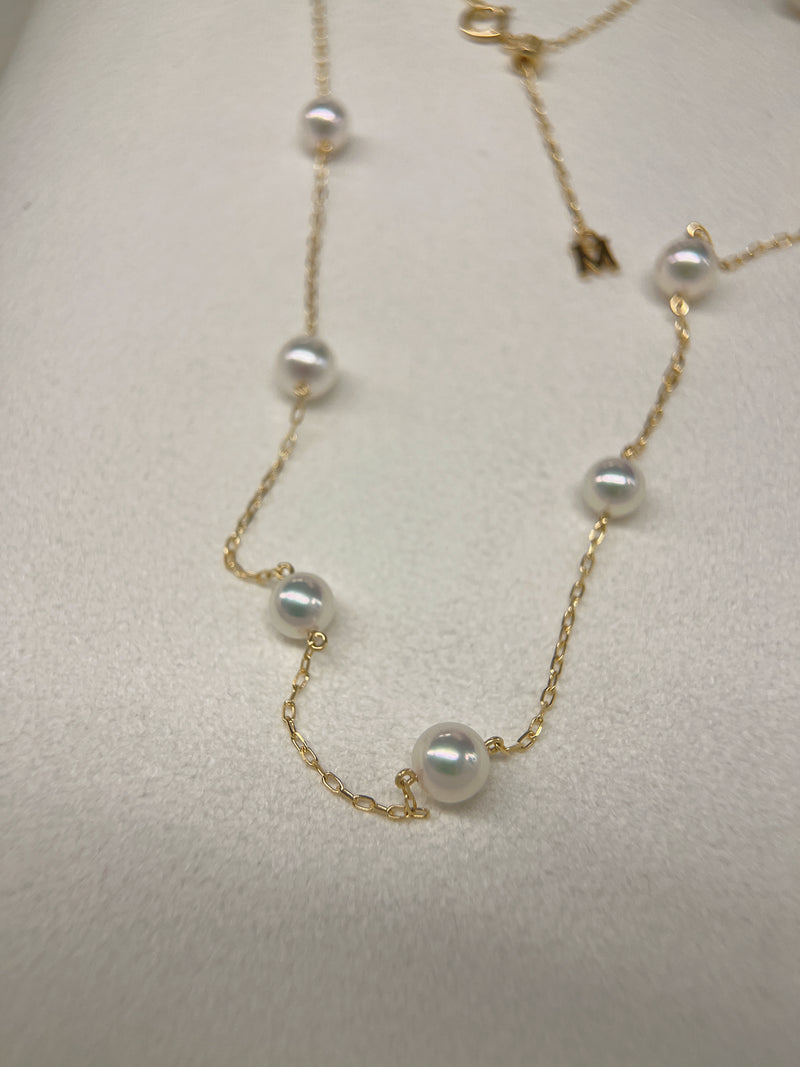 【MIKIMOTO 御木本珍珠】MIKIMOTO 满天星项链 9珠  Q2级别 43cm 黄金，带M logo 长度可调节