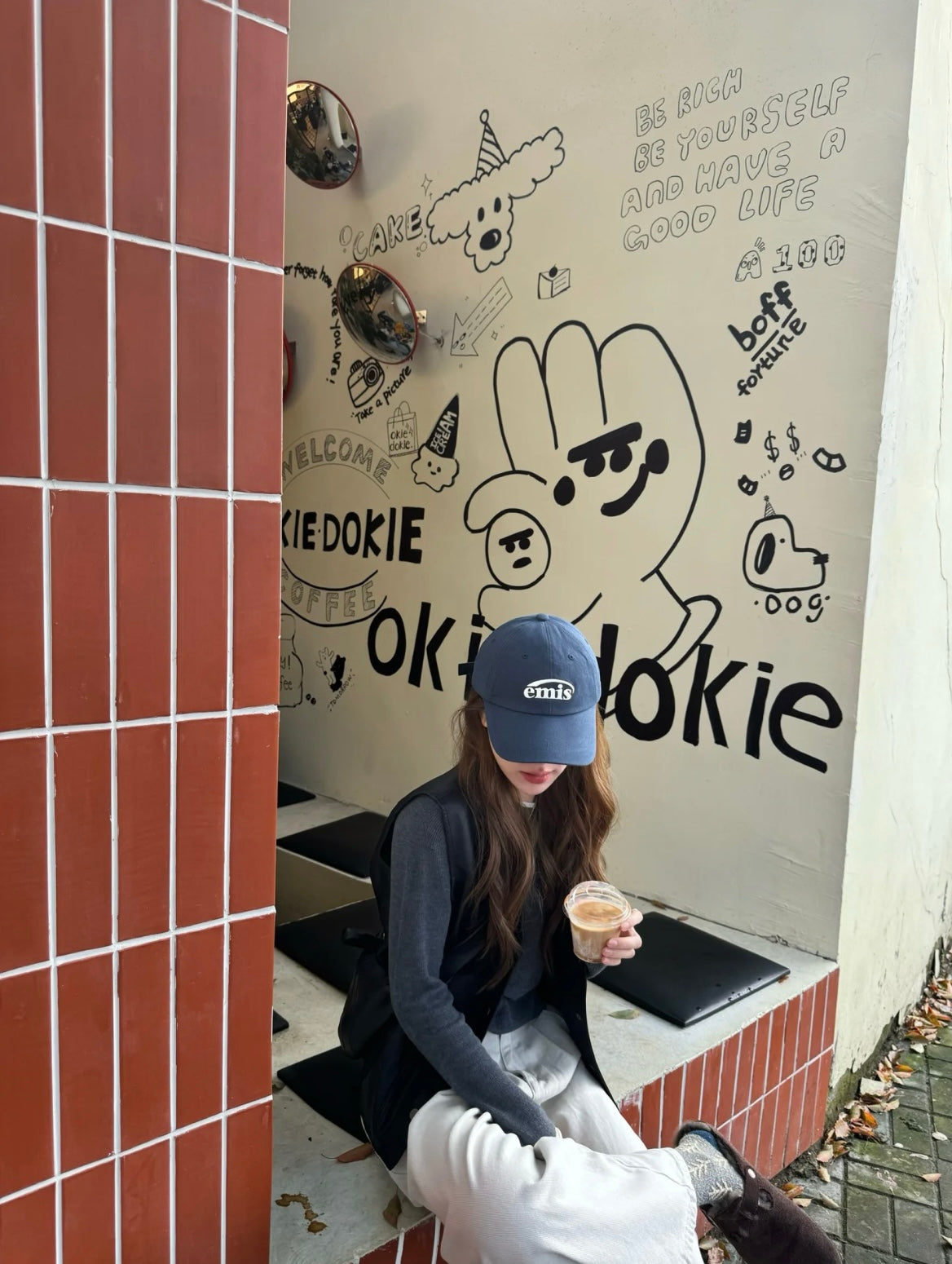 韩国 小众设计师emis字母刺绣 棒球帽 藏蓝色