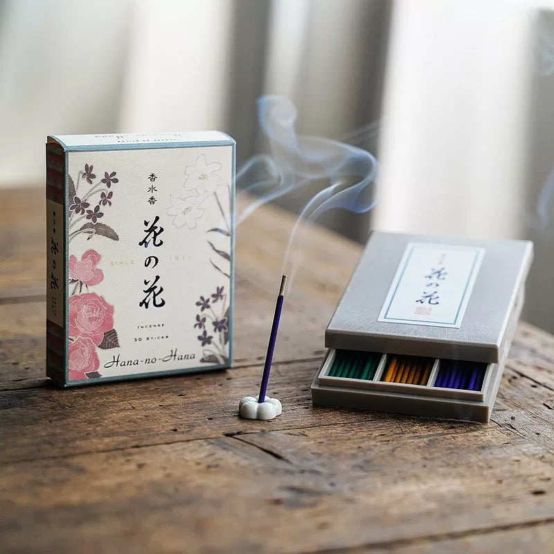 日本香堂 NIPONN KODO 线香花之花 30支礼盒装  3种香味 （紫罗兰 玫瑰 茉莉）带香立 一支燃烧时间约10分钟