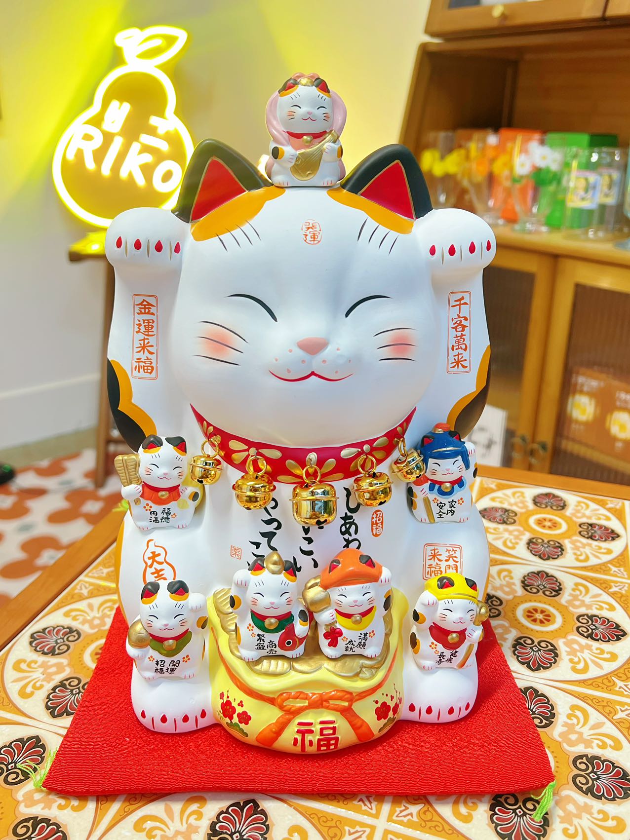 日本浅草寺限定 招财猫（千客萬来+金運来福)做生意开店必备 锦彩七福神招财猫 #7576 高约28cm