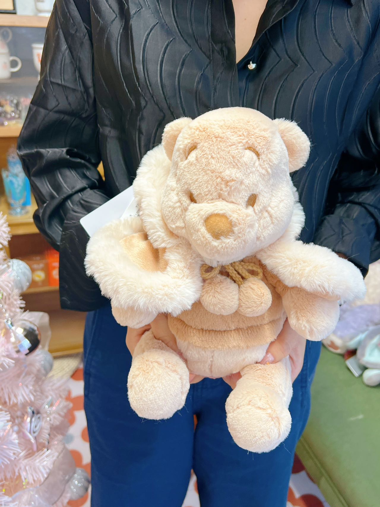 Tokyo Disney 东京迪斯尼 冬季限定奶茶噗噗公仔 维尼 pooh 帽子可以脱下来