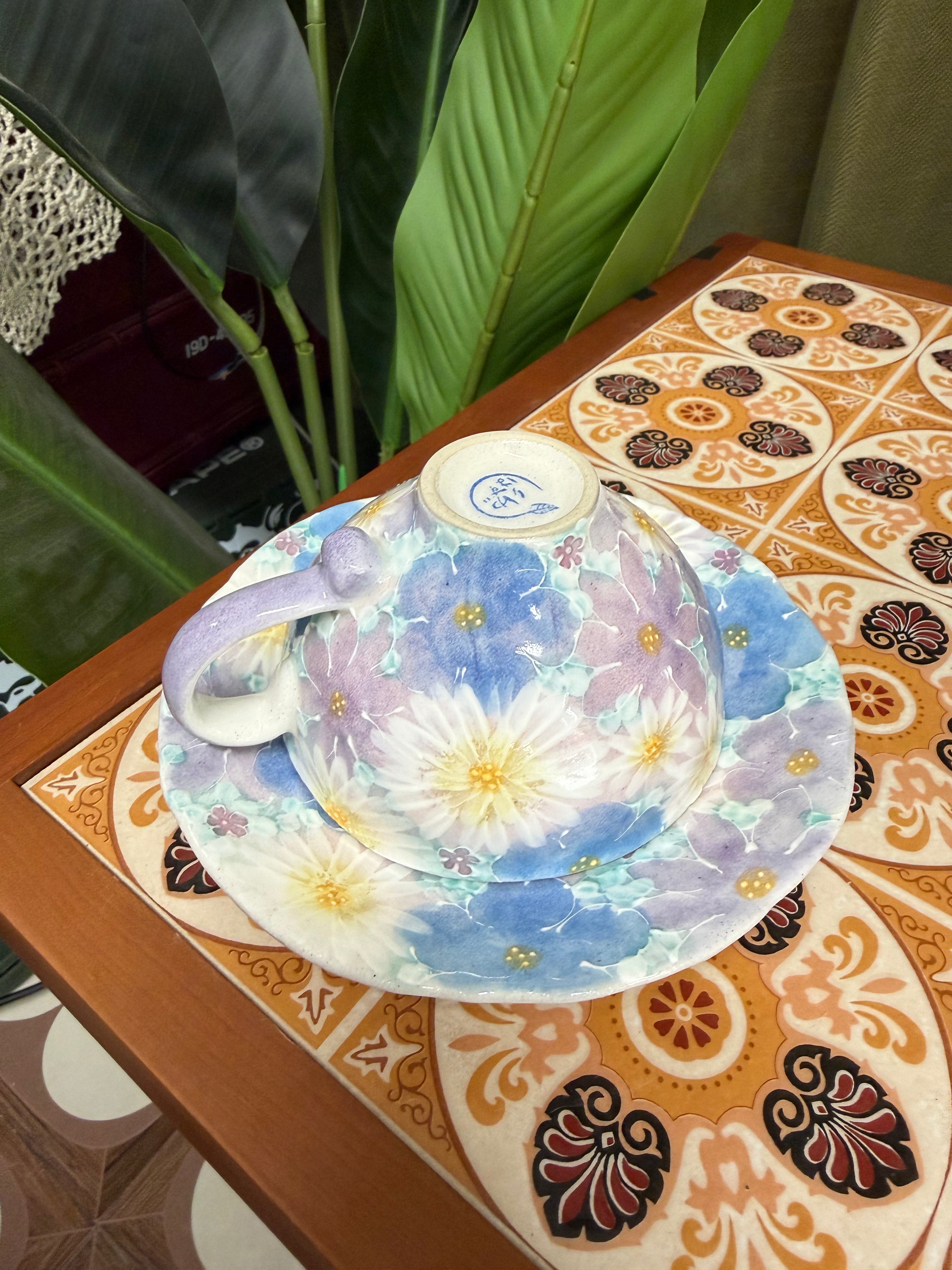 Seto-yaki Kobo Yuzuriha "Hana Yuzen" Hand-painted Coffee Cup and Saucer 日本 濑户烧 工房风花“花友禅”手作彩绘陶瓷咖啡杯碟套装 #41239