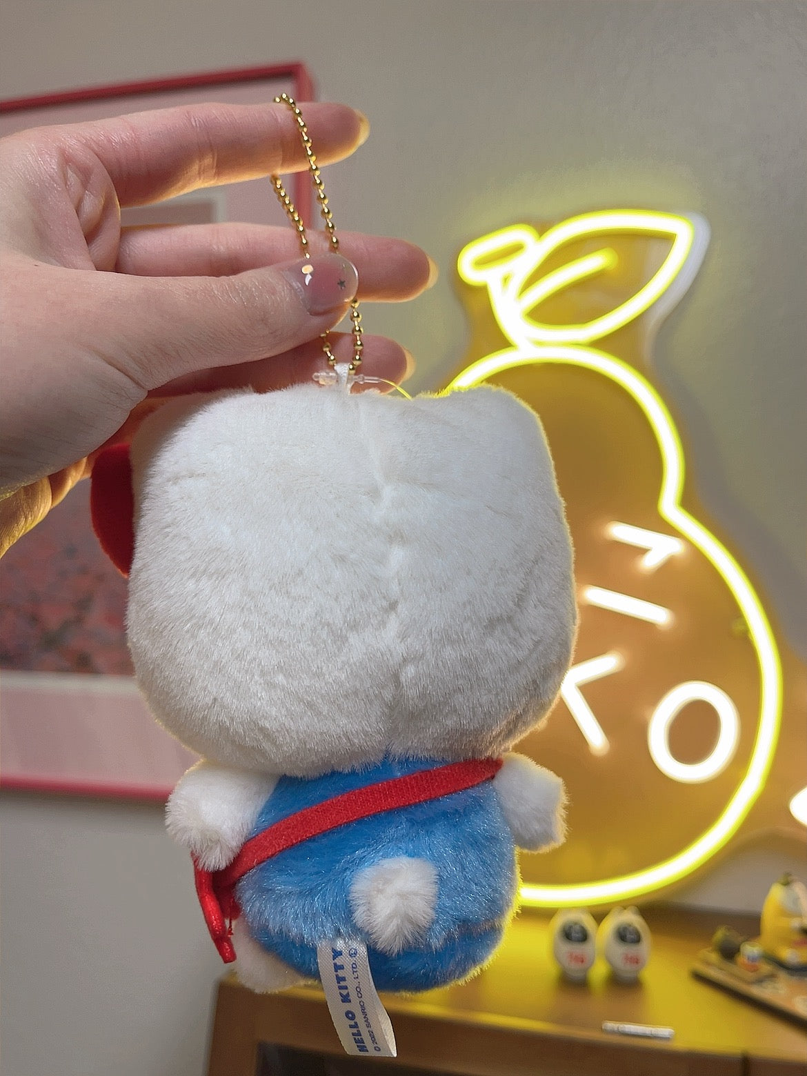 日本 SANRIO 三丽鸥 自嘲熊合作款 HELLO KITTY 凯蒂猫挂件 治愈毛绒手感