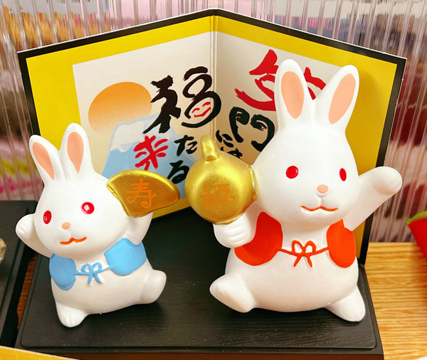 日本 招财兔 新春限定 福+寿兔子 #147 (大兔高约10cm)