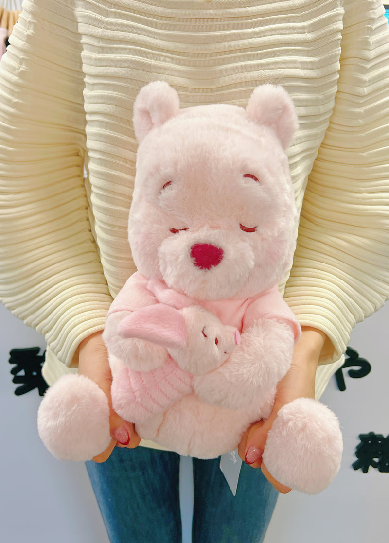 Tokyo Disney 东京迪斯尼 2024年 樱花限定 小熊维尼抱皮皮猪粉色毛绒公仔 M码