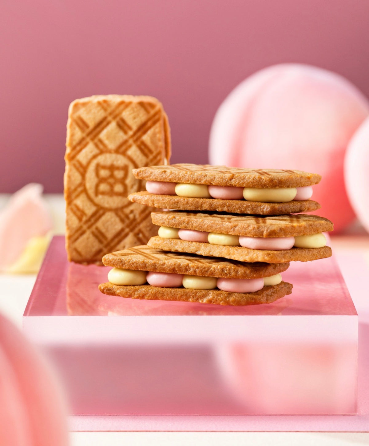 【Pre-order Item】Butter States White Peach Butter Whipped Cream Sandwiches 预定款白桃黄奶油夹心饼干 8pcs（EXP 10/2028）