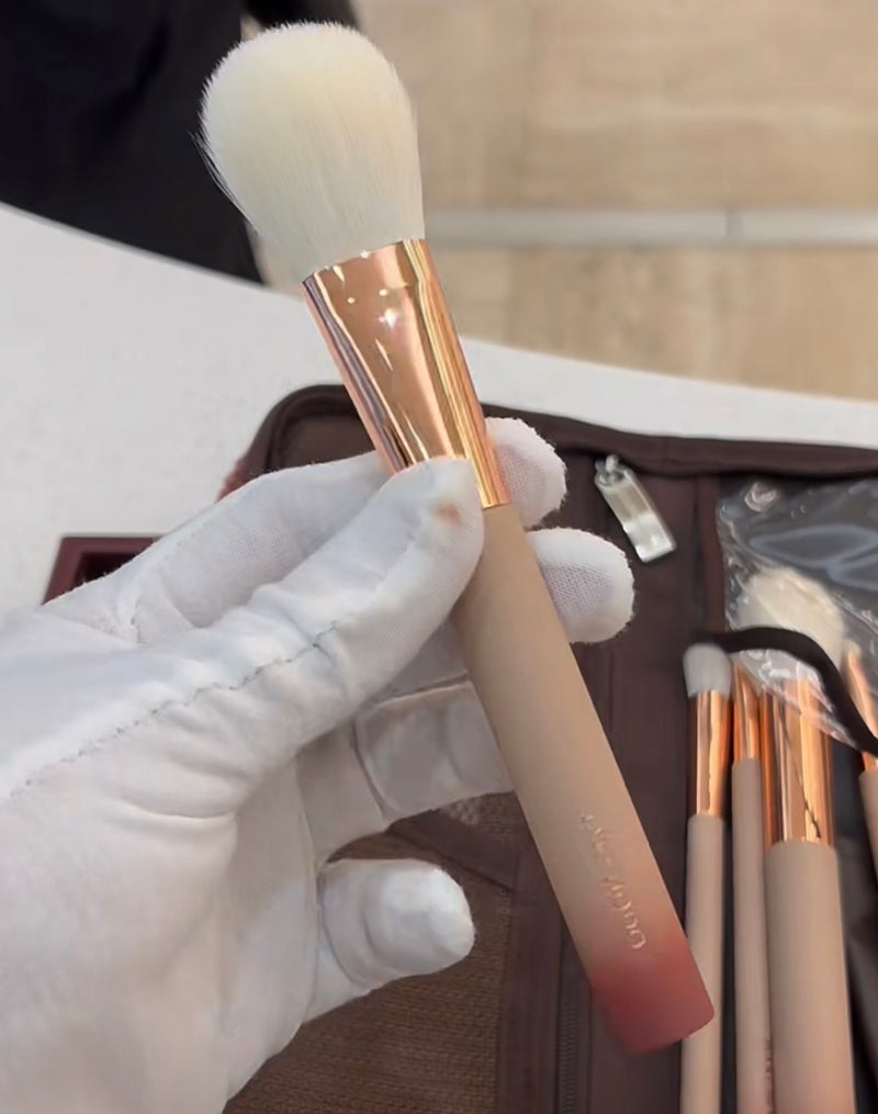 白凤堂 Hakuhodo Holiday「淡紅梅套刷」圣诞限定