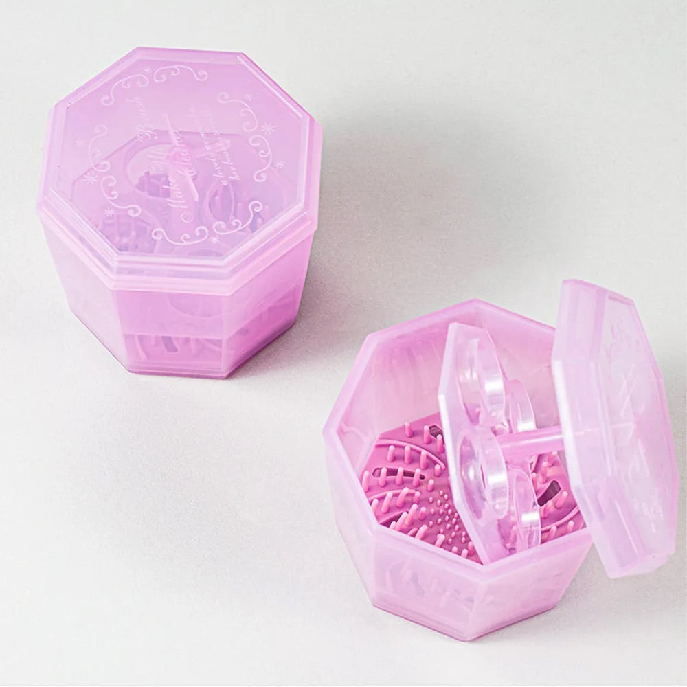 DAISO 化妆刷清洁盒