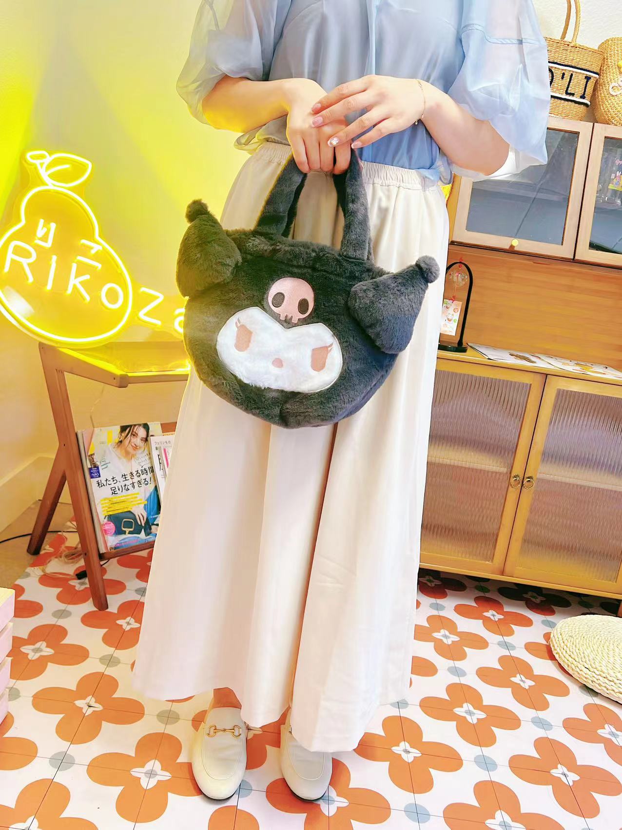 日本 SANRIO 三丽鸥 毛绒手拿包/收纳包