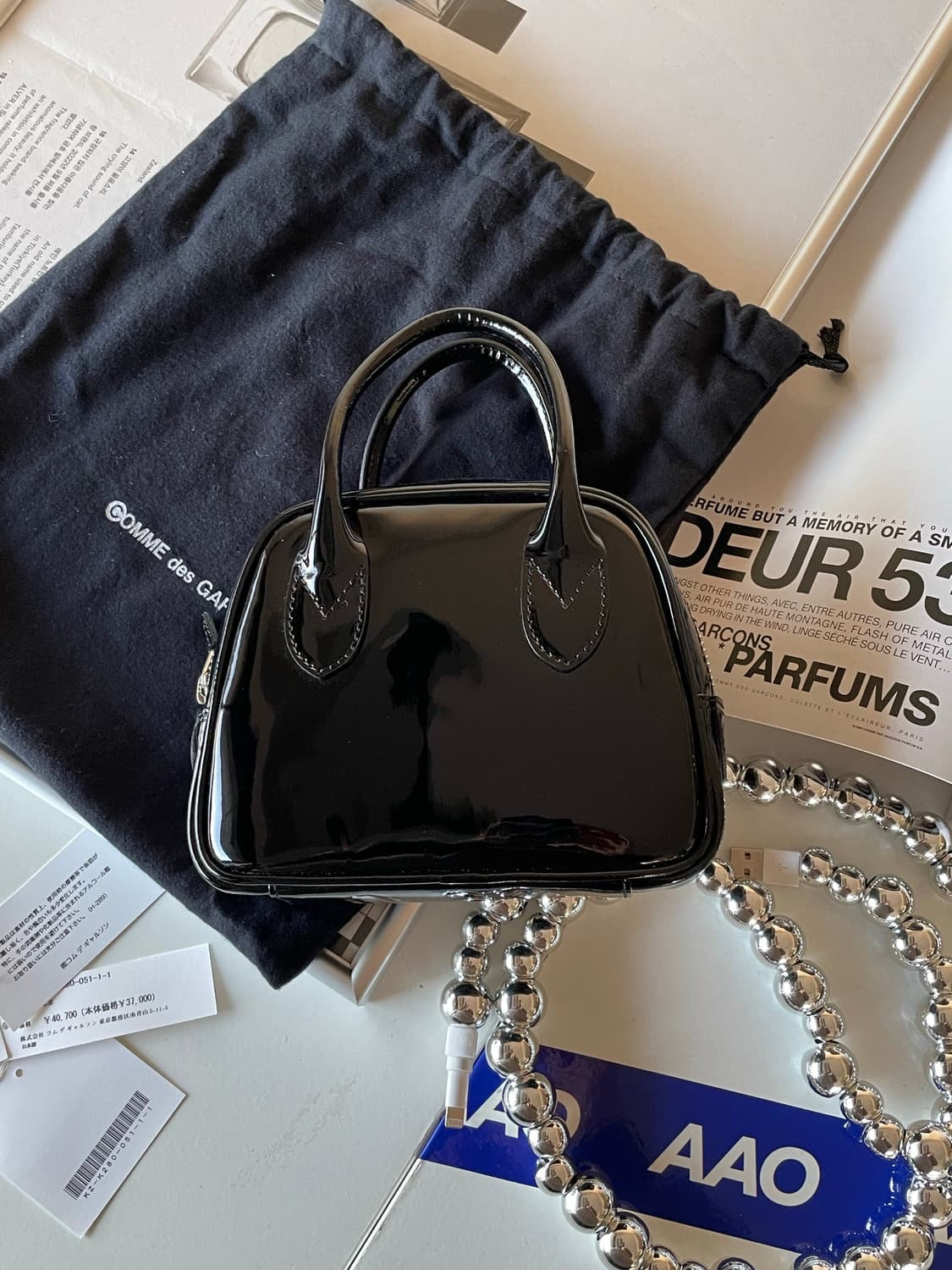 COMME des GARÇONS 川久保玲  CDG 新款真皮手提包 贝壳包黑色漆皮